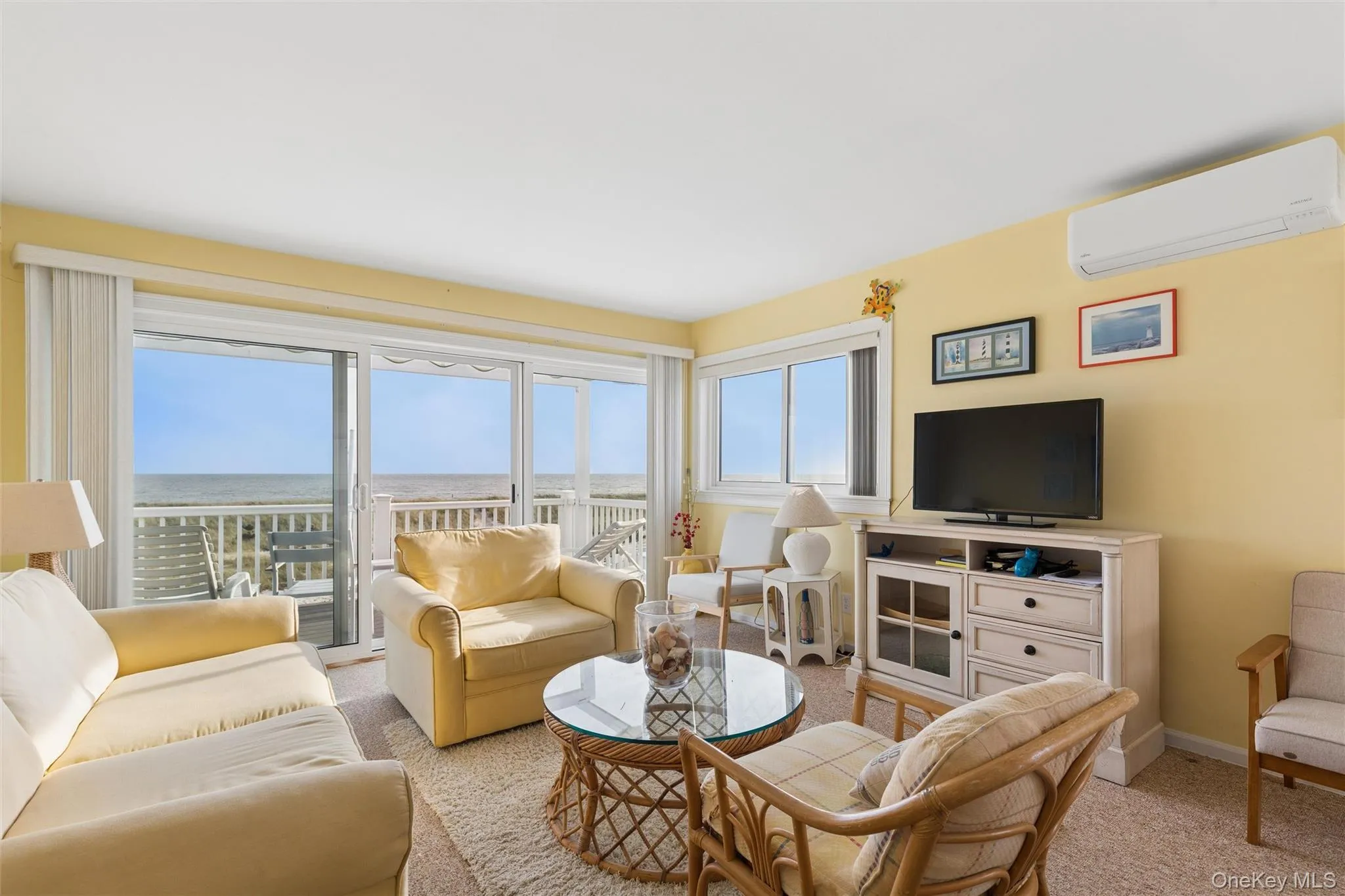 281 Dune Road, Southampton, NY, 2 Bedrooms Bedrooms, 4 Rooms Rooms,2 BathroomsBathrooms,Residential Lease,For Rent,Dune,0,1062293 281 Dune Road, Southampton, NY, 2 Bedrooms Bedrooms, 4 Rooms Rooms,2 BathroomsBathrooms,Residential Lease,For Rent,Dune,0,1062293
