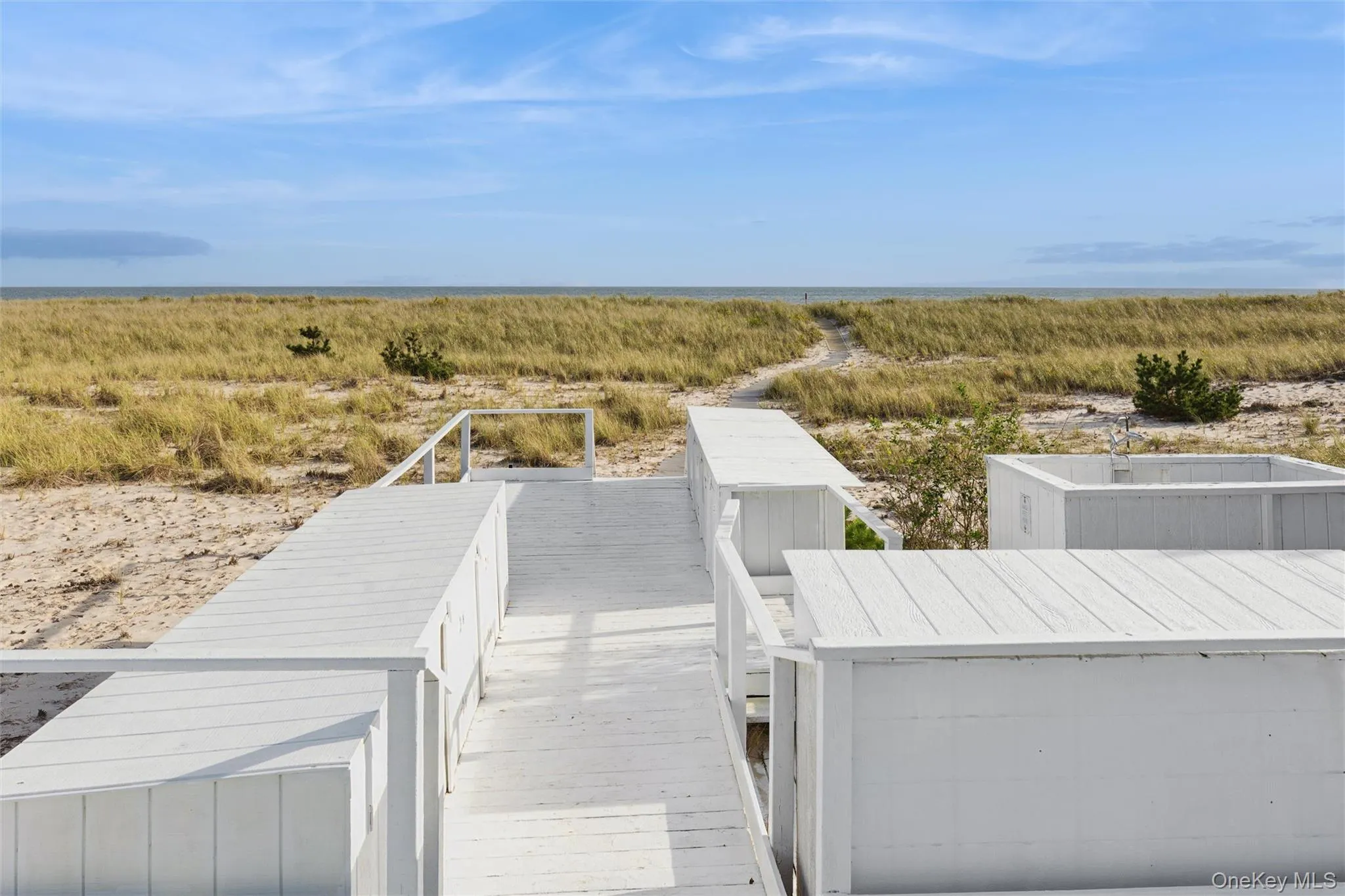 281 Dune Road, Southampton, NY, 2 Bedrooms Bedrooms, 4 Rooms Rooms,2 BathroomsBathrooms,Residential Lease,For Rent,Dune,0,1062293 281 Dune Road, Southampton, NY, 2 Bedrooms Bedrooms, 4 Rooms Rooms,2 BathroomsBathrooms,Residential Lease,For Rent,Dune,0,1062293