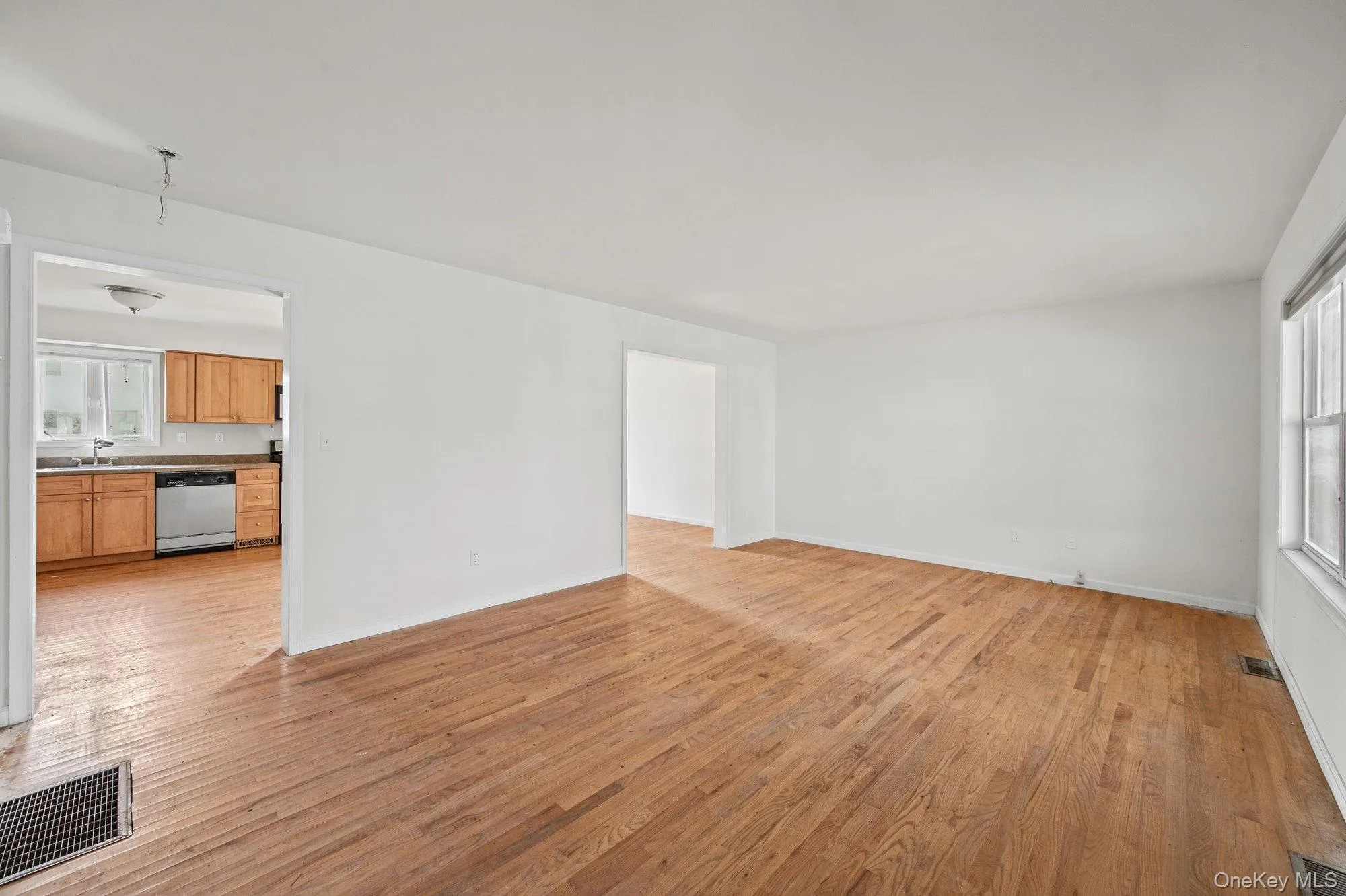 27 Thompson Street, Port Jervis, NY, 3 Bedrooms Bedrooms, 6 Rooms Rooms,1 BathroomBathrooms,Residential,For Rent,Thompson,0,1062296 27 Thompson Street, Port Jervis, NY, 3 Bedrooms Bedrooms, 6 Rooms Rooms,1 BathroomBathrooms,Residential,For Rent,Thompson,0,1062296