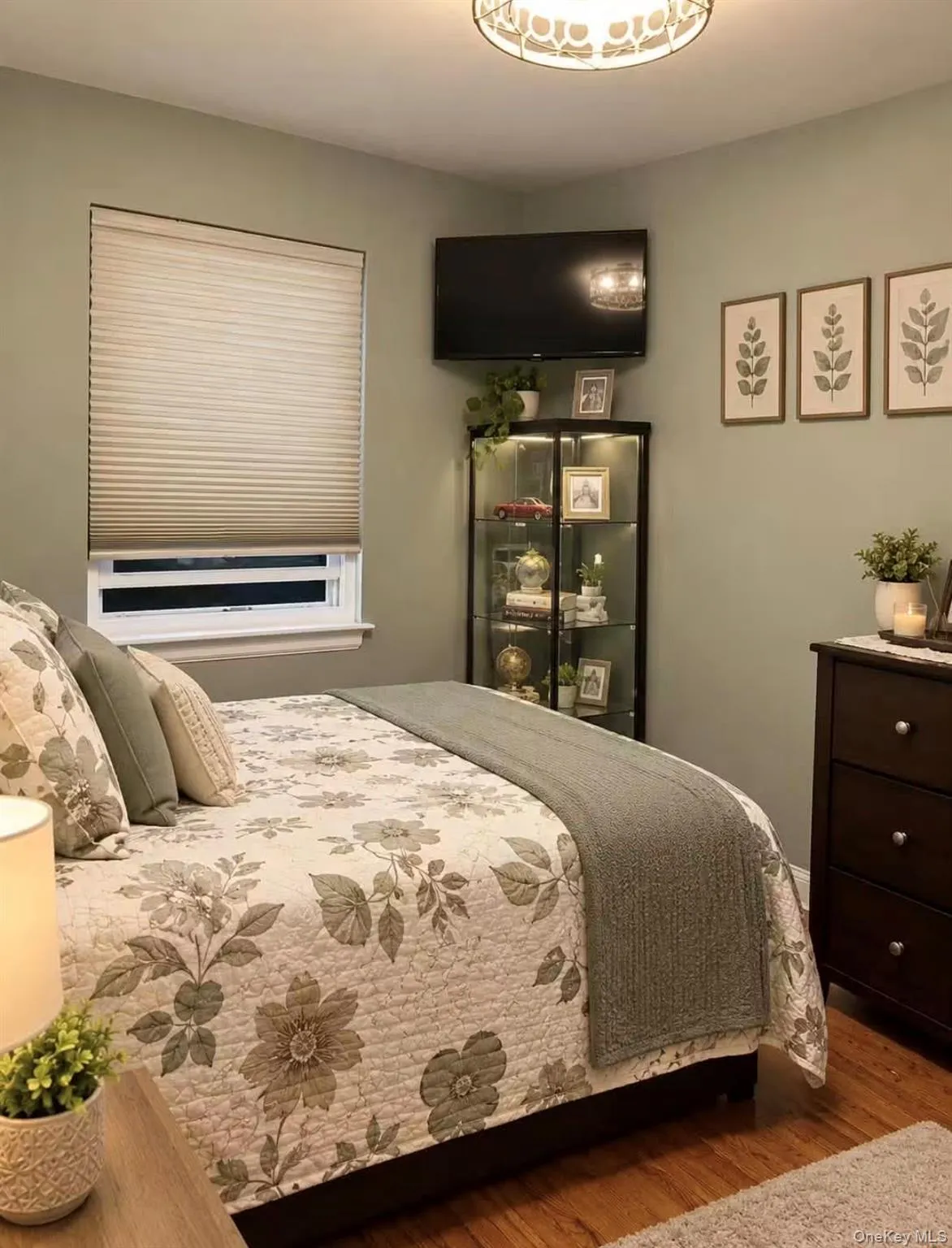15531 Huron Street, New York, NY, 3 Bedroom Bedrooms, 9 Room Rooms,2 BathroomBathrooms,Residential Lease,For Rent,Huron,0,1062301 15531 Huron Street, New York, NY, 3 Bedroom Bedrooms, 9 Room Rooms,2 BathroomBathrooms,Residential Lease,For Rent,Huron,0,1062301