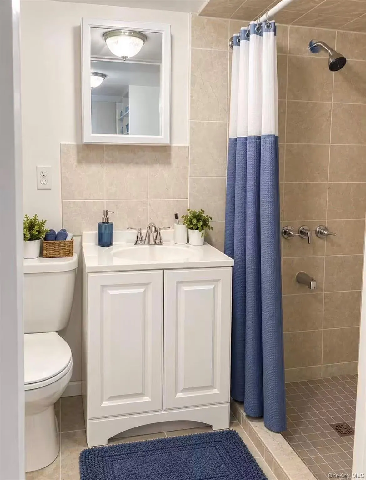 15531 Huron Street, New York, NY, 3 Bedroom Bedrooms, 9 Room Rooms,2 BathroomBathrooms,Residential Lease,For Rent,Huron,0,1062301 15531 Huron Street, New York, NY, 3 Bedroom Bedrooms, 9 Room Rooms,2 BathroomBathrooms,Residential Lease,For Rent,Huron,0,1062301