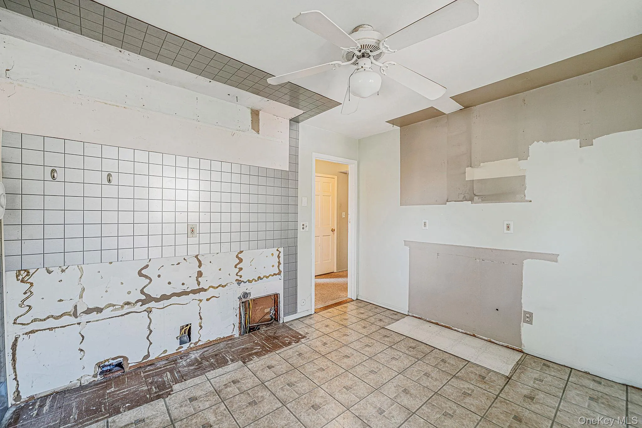 263 Waco Street, Babylon, NY, 4 Bedrooms Bedrooms, 8 Rooms Rooms,2 BathroomsBathrooms,Residential,For Rent,Waco,0,1062302 263 Waco Street, Babylon, NY, 4 Bedrooms Bedrooms, 8 Rooms Rooms,2 BathroomsBathrooms,Residential,For Rent,Waco,0,1062302
