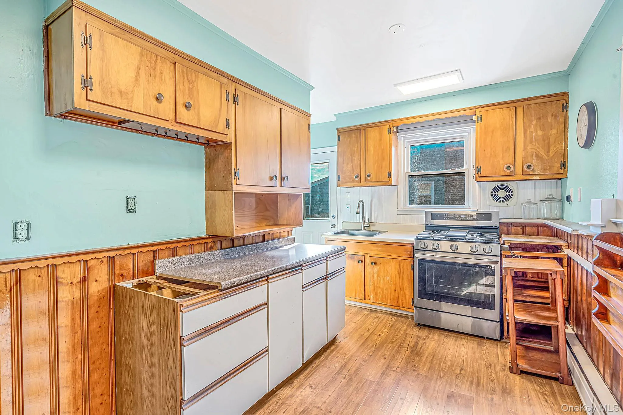 263 Waco Street, Babylon, NY, 4 Bedrooms Bedrooms, 8 Rooms Rooms,2 BathroomsBathrooms,Residential,For Rent,Waco,0,1062302 263 Waco Street, Babylon, NY, 4 Bedrooms Bedrooms, 8 Rooms Rooms,2 BathroomsBathrooms,Residential,For Rent,Waco,0,1062302