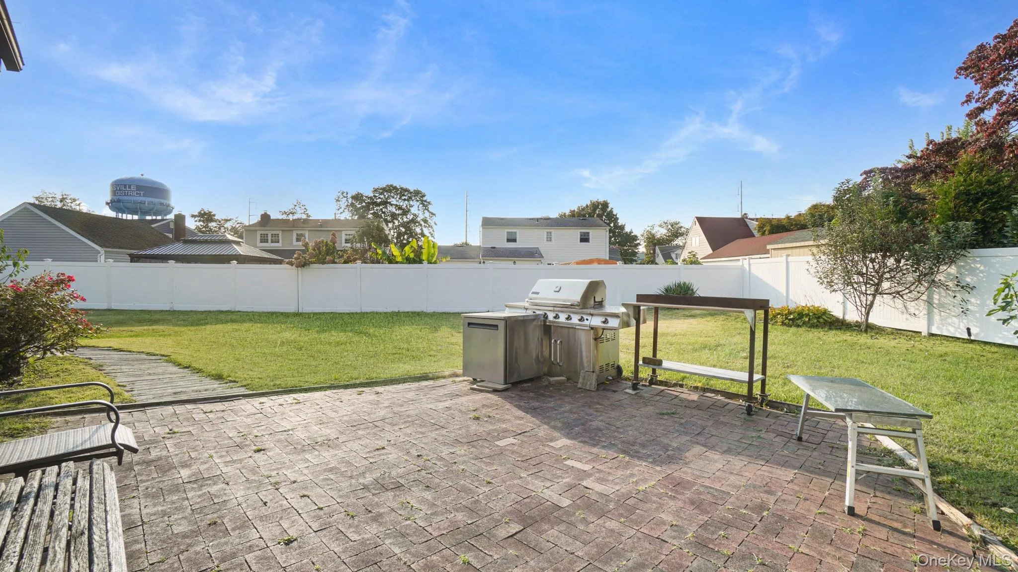 10 Victor Court, Oyster Bay, NY, 5 Bedrooms Bedrooms, 8 Rooms Rooms,3 BathroomsBathrooms,Residential,For Rent,Victor,0,1062308 10 Victor Court, Oyster Bay, NY, 5 Bedrooms Bedrooms, 8 Rooms Rooms,3 BathroomsBathrooms,Residential,For Rent,Victor,0,1062308