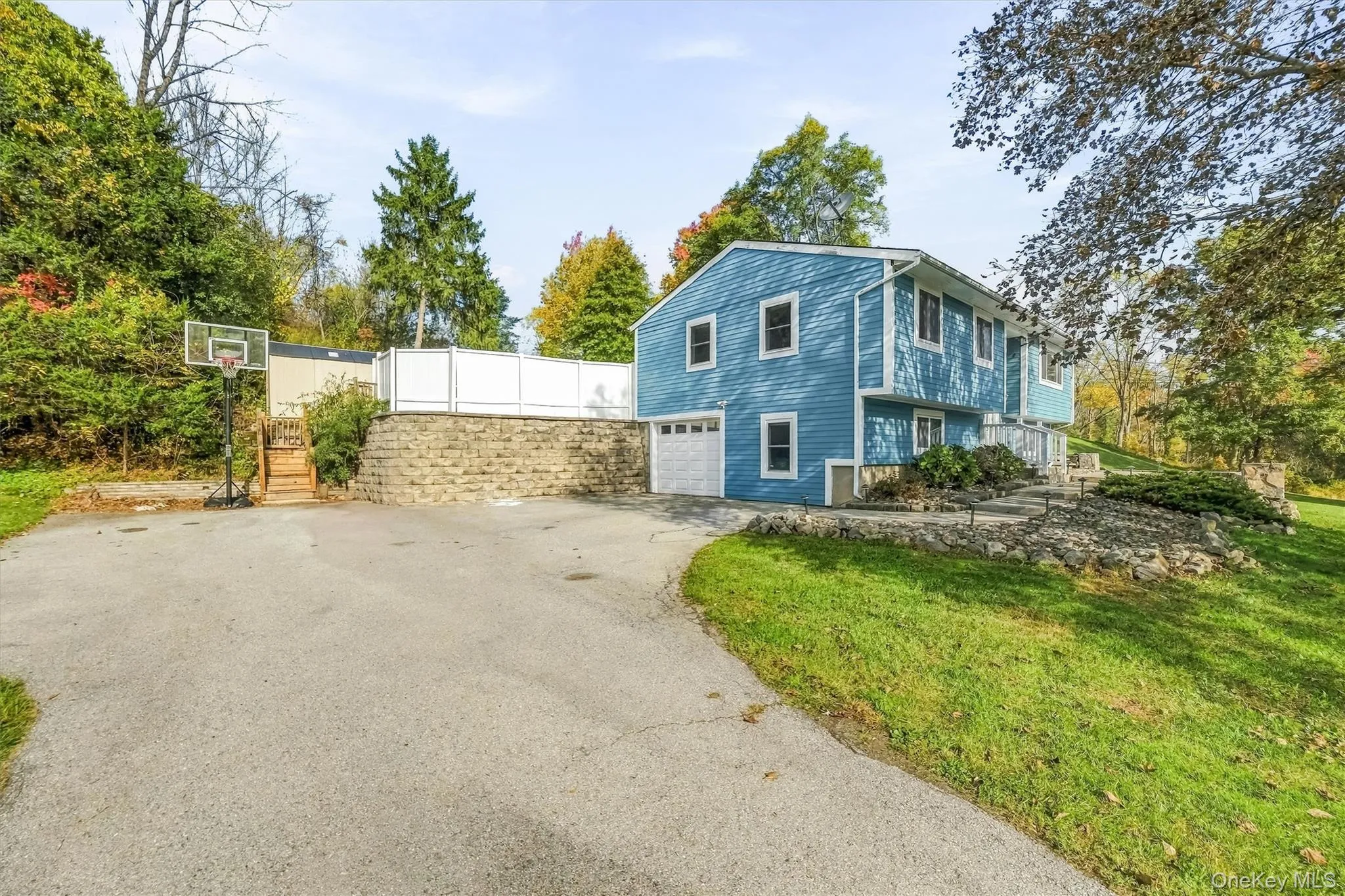 54 Daley Road, La Grange, NY, 3 Bedrooms Bedrooms, 10 Rooms Rooms,2 BathroomsBathrooms,Residential,For Rent,Daley,0,1062310 54 Daley Road, La Grange, NY, 3 Bedrooms Bedrooms, 10 Rooms Rooms,2 BathroomsBathrooms,Residential,For Rent,Daley,0,1062310