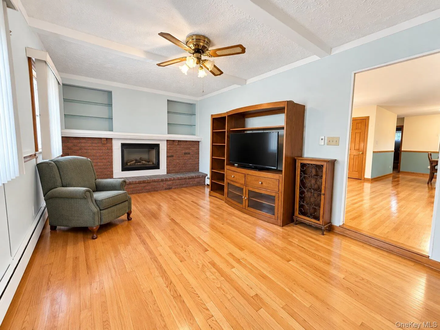 1073 Oakneck Road, Islip, NY, 3 Bedrooms Bedrooms, 7 Rooms Rooms,2 BathroomsBathrooms,Residential,For Rent,Oakneck,0,1062312 1073 Oakneck Road, Islip, NY, 3 Bedrooms Bedrooms, 7 Rooms Rooms,2 BathroomsBathrooms,Residential,For Rent,Oakneck,0,1062312