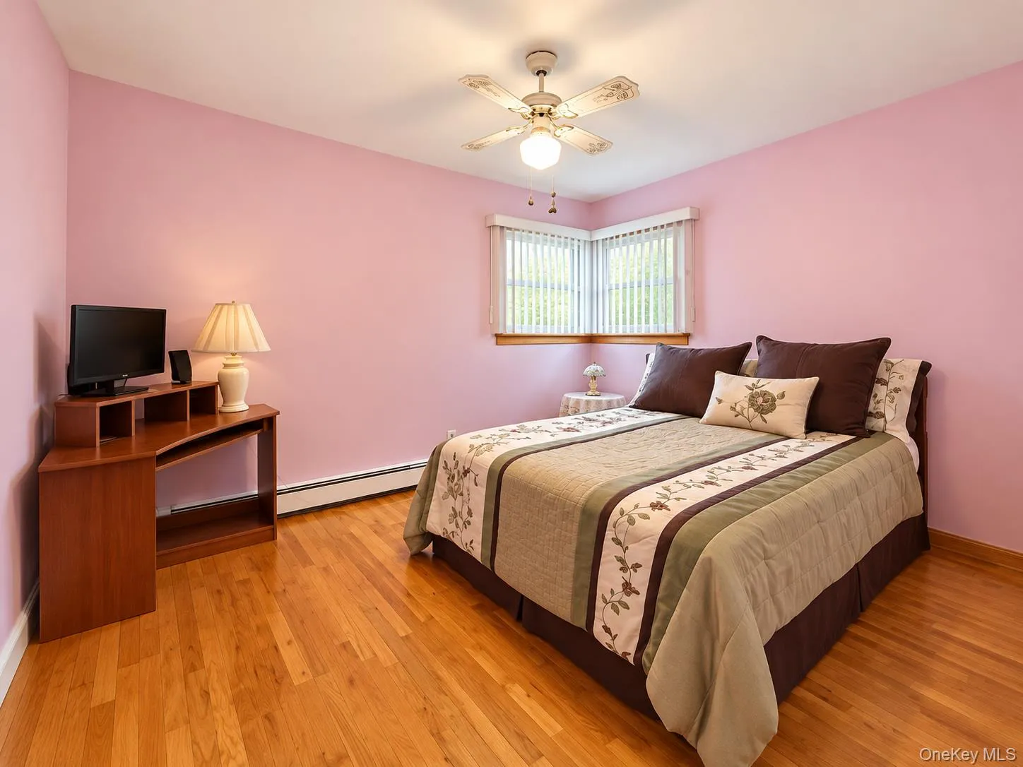 1073 Oakneck Road, Islip, NY, 3 Bedrooms Bedrooms, 7 Rooms Rooms,2 BathroomsBathrooms,Residential,For Rent,Oakneck,0,1062312 1073 Oakneck Road, Islip, NY, 3 Bedrooms Bedrooms, 7 Rooms Rooms,2 BathroomsBathrooms,Residential,For Rent,Oakneck,0,1062312