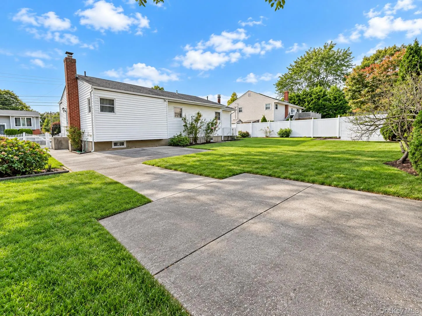 1073 Oakneck Road, Islip, NY, 3 Bedrooms Bedrooms, 7 Rooms Rooms,2 BathroomsBathrooms,Residential,For Rent,Oakneck,0,1062312 1073 Oakneck Road, Islip, NY, 3 Bedrooms Bedrooms, 7 Rooms Rooms,2 BathroomsBathrooms,Residential,For Rent,Oakneck,0,1062312