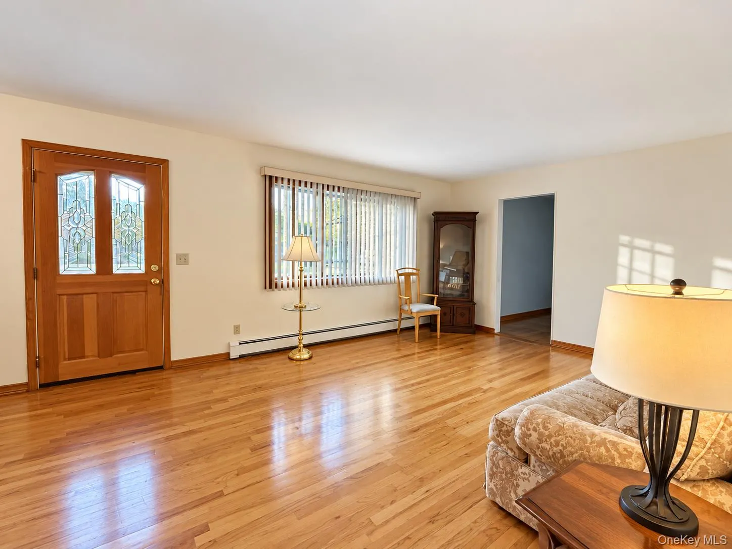 1073 Oakneck Road, Islip, NY, 3 Bedrooms Bedrooms, 7 Rooms Rooms,2 BathroomsBathrooms,Residential,For Rent,Oakneck,0,1062312 1073 Oakneck Road, Islip, NY, 3 Bedrooms Bedrooms, 7 Rooms Rooms,2 BathroomsBathrooms,Residential,For Rent,Oakneck,0,1062312