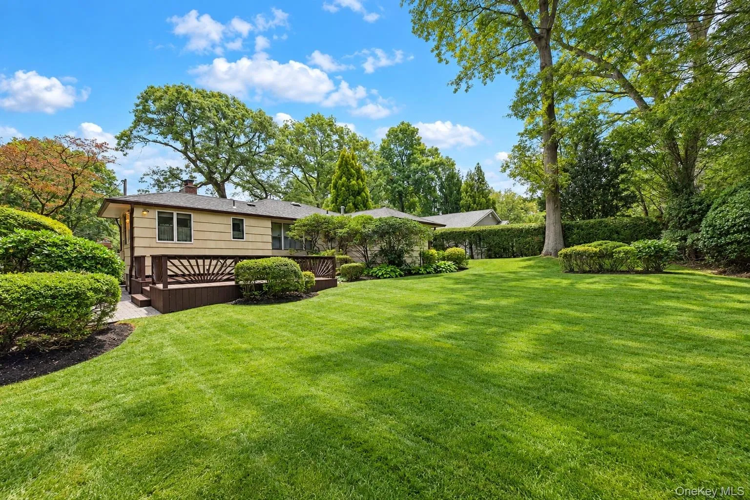 20 Liberty Street, Huntington, NY, 3 Bedrooms Bedrooms, 6 Rooms Rooms,2 BathroomsBathrooms,Residential,For Rent,Liberty,0,1062320 20 Liberty Street, Huntington, NY, 3 Bedrooms Bedrooms, 6 Rooms Rooms,2 BathroomsBathrooms,Residential,For Rent,Liberty,0,1062320