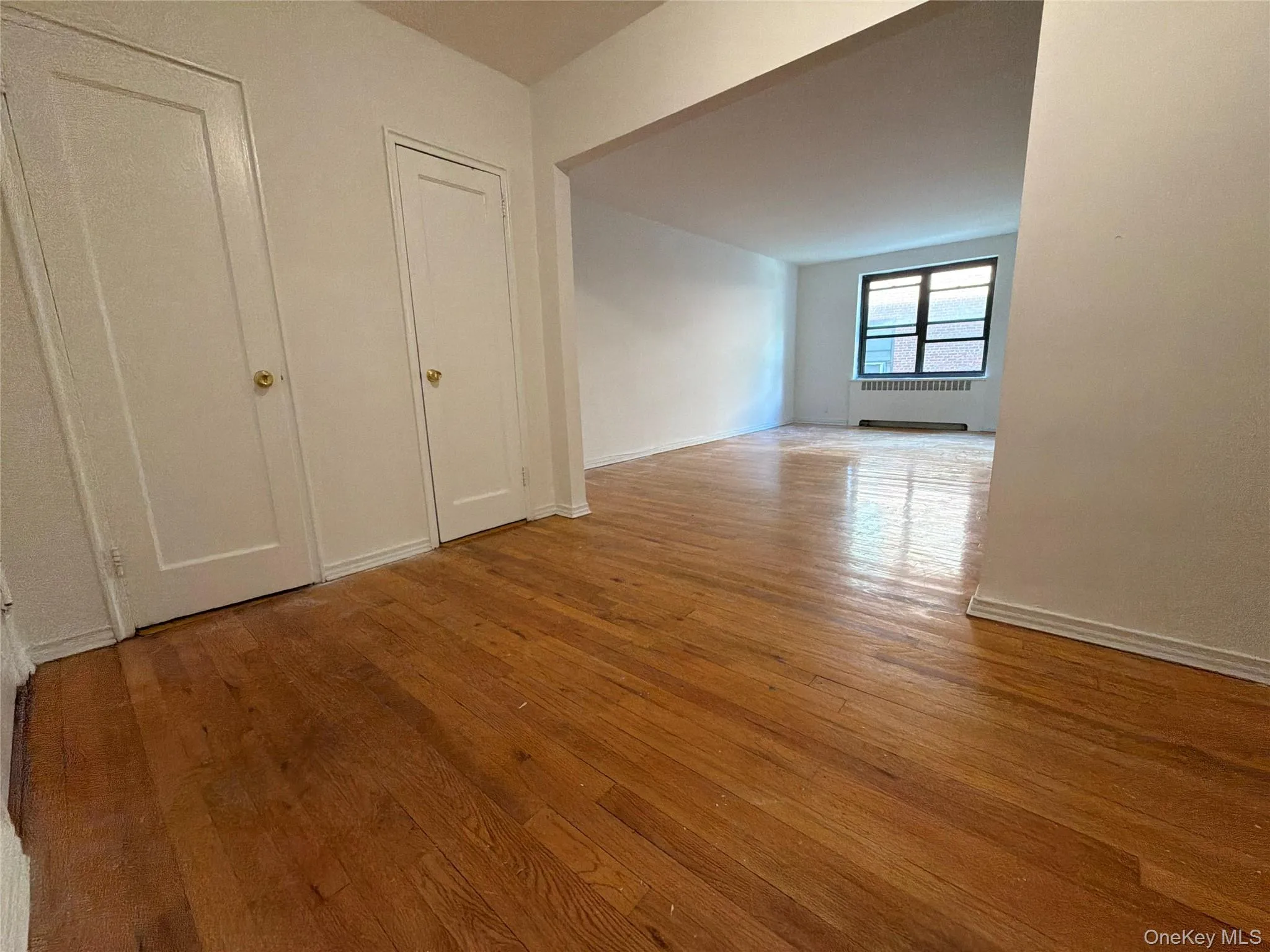 23 Schenck Avenue, North Hempstead, NY, 2 Bedroom Bedrooms, 5 Room Rooms,1 BathroomBathrooms,Residential Lease,For Rent,Schenck,0,1062321 23 Schenck Avenue, North Hempstead, NY, 2 Bedroom Bedrooms, 5 Room Rooms,1 BathroomBathrooms,Residential Lease,For Rent,Schenck,0,1062321