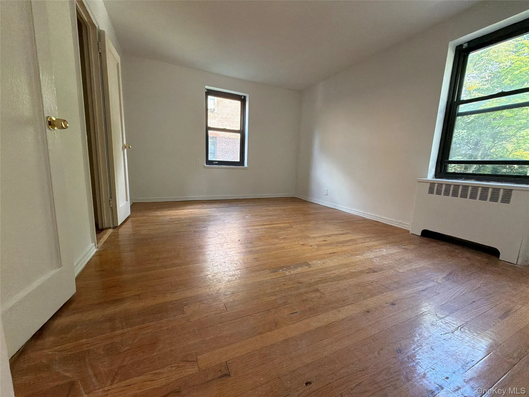 23 Schenck Avenue, North Hempstead, NY, 2 Bedroom Bedrooms, 5 Room Rooms,1 BathroomBathrooms,Residential Lease,For Rent,Schenck,0,1062321 23 Schenck Avenue, North Hempstead, NY, 2 Bedroom Bedrooms, 5 Room Rooms,1 BathroomBathrooms,Residential Lease,For Rent,Schenck,0,1062321