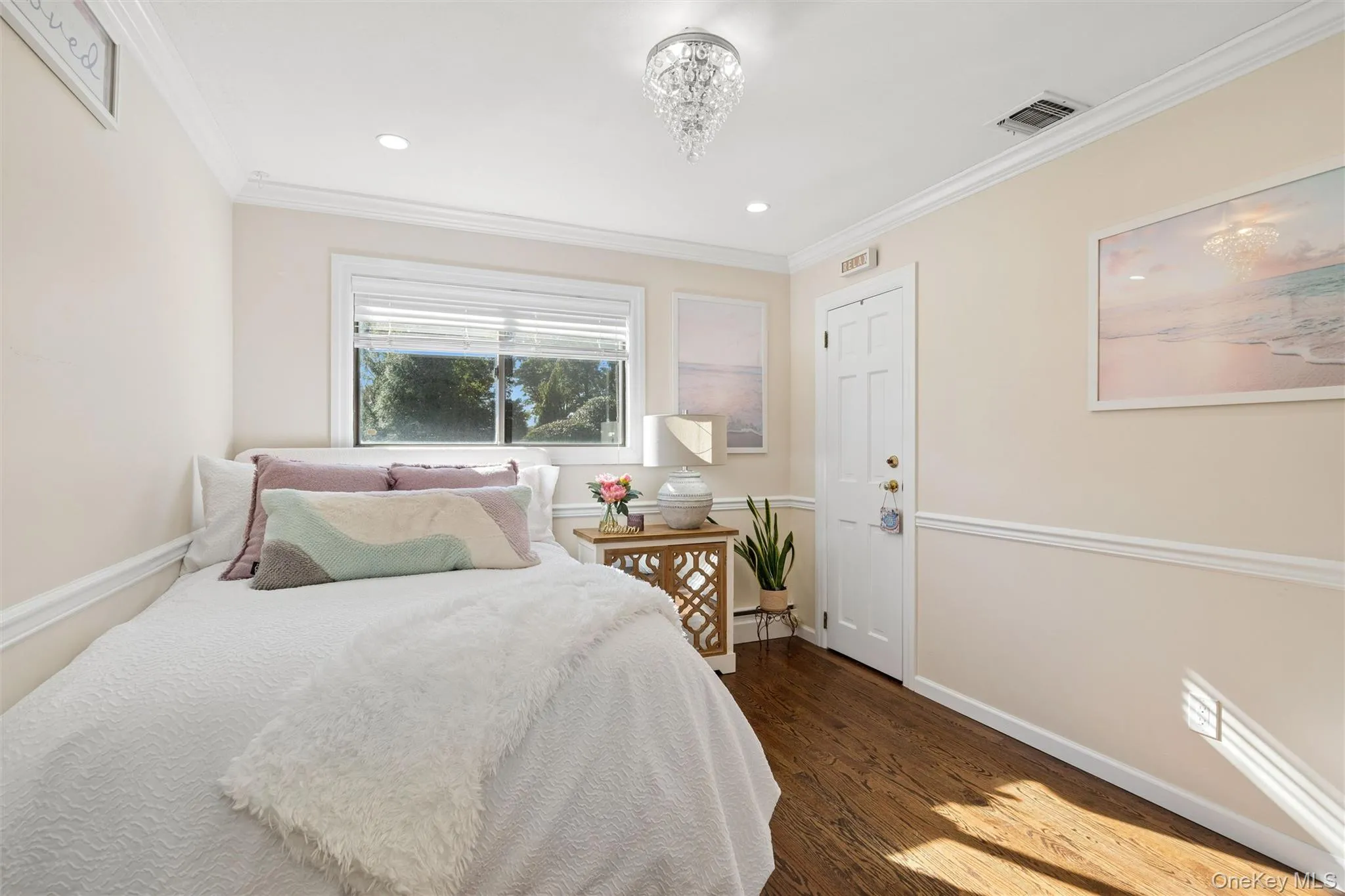 5 Ridings Road, Huntington, NY, 5 Bedrooms Bedrooms, 9 Rooms Rooms,3 BathroomsBathrooms,Residential,For Rent,Ridings,0,1062324 5 Ridings Road, Huntington, NY, 5 Bedrooms Bedrooms, 9 Rooms Rooms,3 BathroomsBathrooms,Residential,For Rent,Ridings,0,1062324