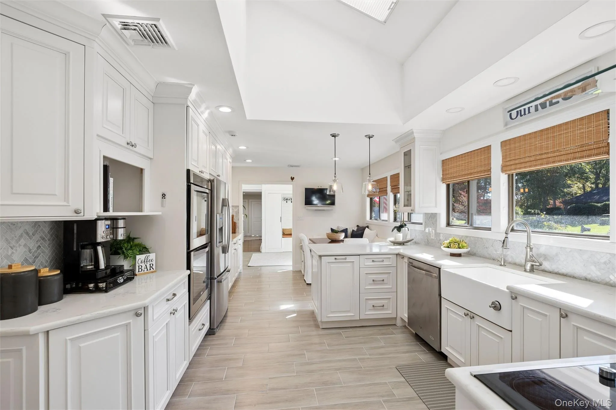 5 Ridings Road, Huntington, NY, 5 Bedrooms Bedrooms, 9 Rooms Rooms,3 BathroomsBathrooms,Residential,For Rent,Ridings,0,1062324 5 Ridings Road, Huntington, NY, 5 Bedrooms Bedrooms, 9 Rooms Rooms,3 BathroomsBathrooms,Residential,For Rent,Ridings,0,1062324
