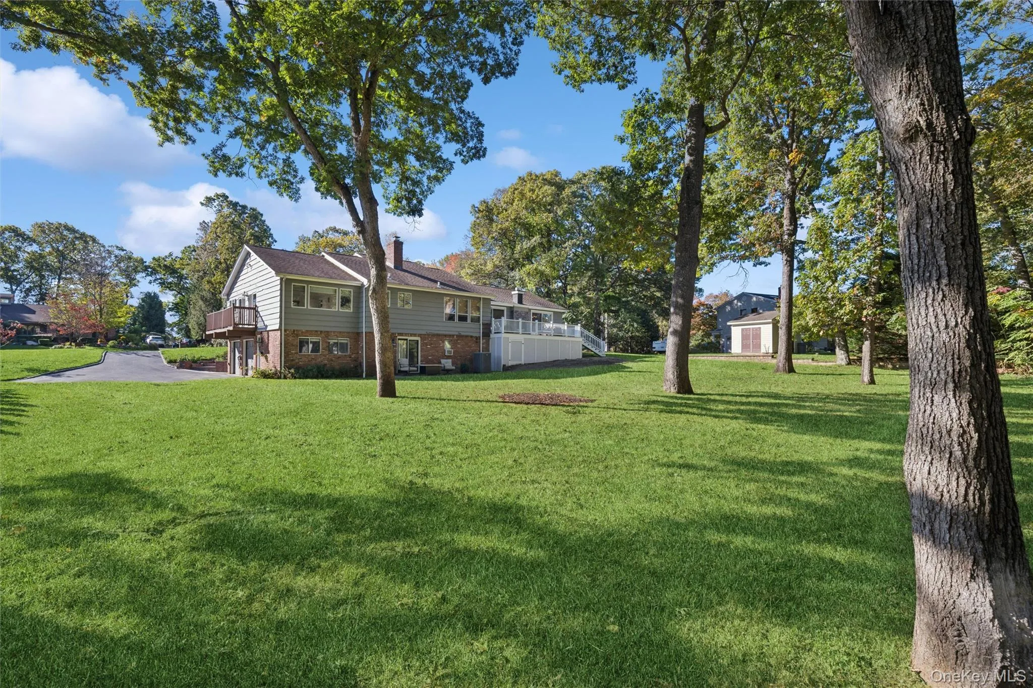 5 Ridings Road, Huntington, NY, 5 Bedrooms Bedrooms, 9 Rooms Rooms,3 BathroomsBathrooms,Residential,For Rent,Ridings,0,1062324 5 Ridings Road, Huntington, NY, 5 Bedrooms Bedrooms, 9 Rooms Rooms,3 BathroomsBathrooms,Residential,For Rent,Ridings,0,1062324