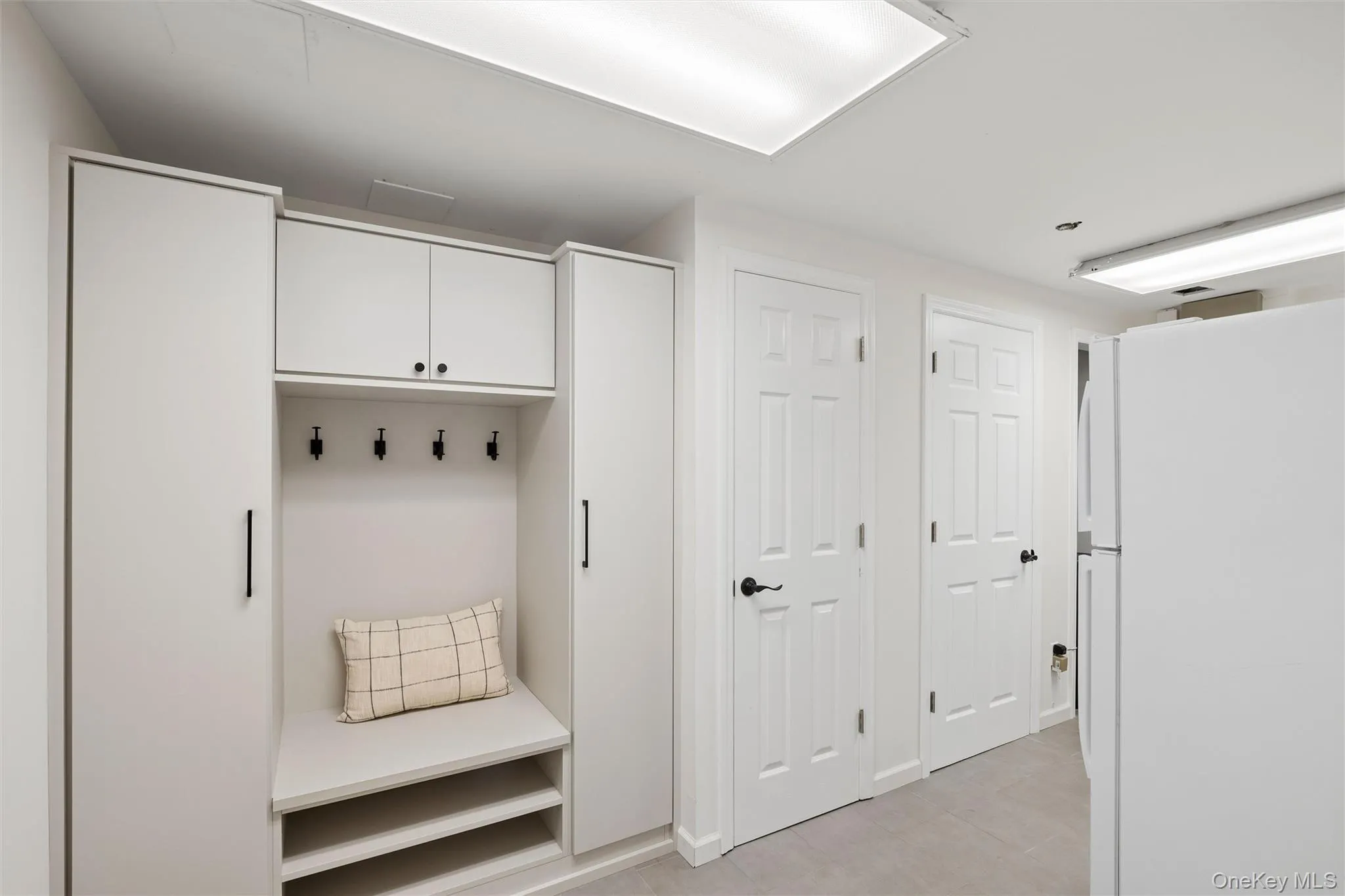5 Ridings Road, Huntington, NY, 5 Bedrooms Bedrooms, 9 Rooms Rooms,3 BathroomsBathrooms,Residential,For Rent,Ridings,0,1062324 5 Ridings Road, Huntington, NY, 5 Bedrooms Bedrooms, 9 Rooms Rooms,3 BathroomsBathrooms,Residential,For Rent,Ridings,0,1062324