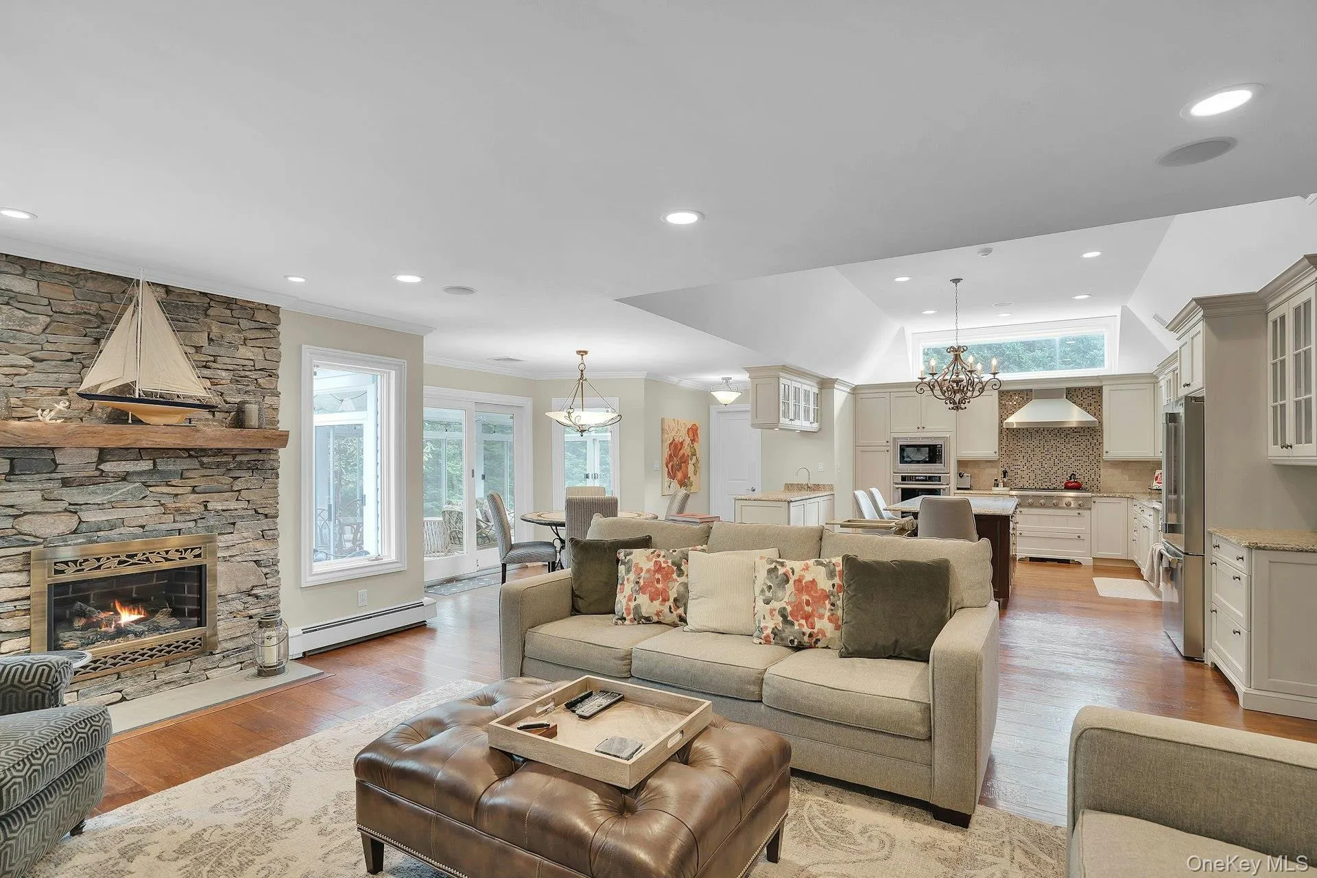 Open to the kitchen. Open to the kitchen.