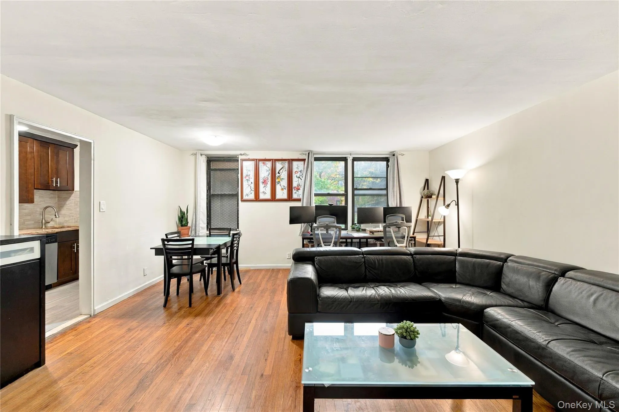 105-07 66th Road, New York, NY, 1 Bedroom Bedrooms, 3 Rooms Rooms,1 BathroomBathrooms,Residential,For Rent,66th,0,1062338 105-07 66th Road, New York, NY, 1 Bedroom Bedrooms, 3 Rooms Rooms,1 BathroomBathrooms,Residential,For Rent,66th,0,1062338