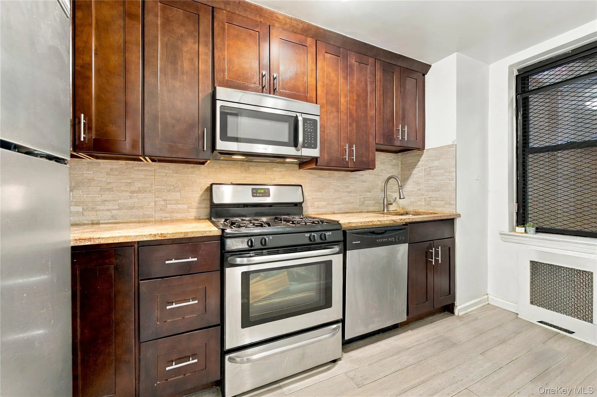 105-07 66th Road, New York, NY, 1 Bedroom Bedrooms, 3 Rooms Rooms,1 BathroomBathrooms,Residential,For Rent,66th,0,1062338 105-07 66th Road, New York, NY, 1 Bedroom Bedrooms, 3 Rooms Rooms,1 BathroomBathrooms,Residential,For Rent,66th,0,1062338