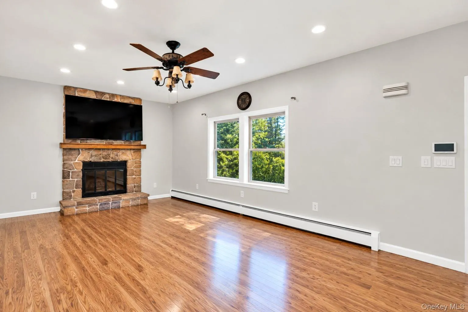 260 Deforest Road, Huntington, NY, 8 Bedrooms Bedrooms, 14 Rooms Rooms,7 BathroomsBathrooms,Residential,For Rent,Deforest,0,1062339 260 Deforest Road, Huntington, NY, 8 Bedrooms Bedrooms, 14 Rooms Rooms,7 BathroomsBathrooms,Residential,For Rent,Deforest,0,1062339