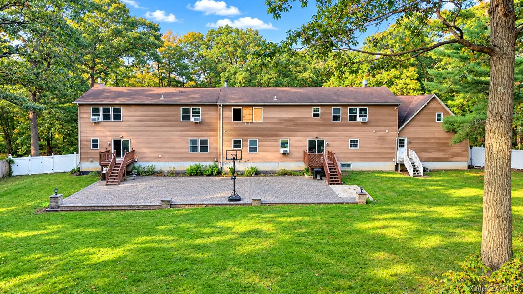 260 Deforest Road, Huntington, NY, 8 Bedrooms Bedrooms, 14 Rooms Rooms,7 BathroomsBathrooms,Residential,For Rent,Deforest,0,1062339 260 Deforest Road, Huntington, NY, 8 Bedrooms Bedrooms, 14 Rooms Rooms,7 BathroomsBathrooms,Residential,For Rent,Deforest,0,1062339