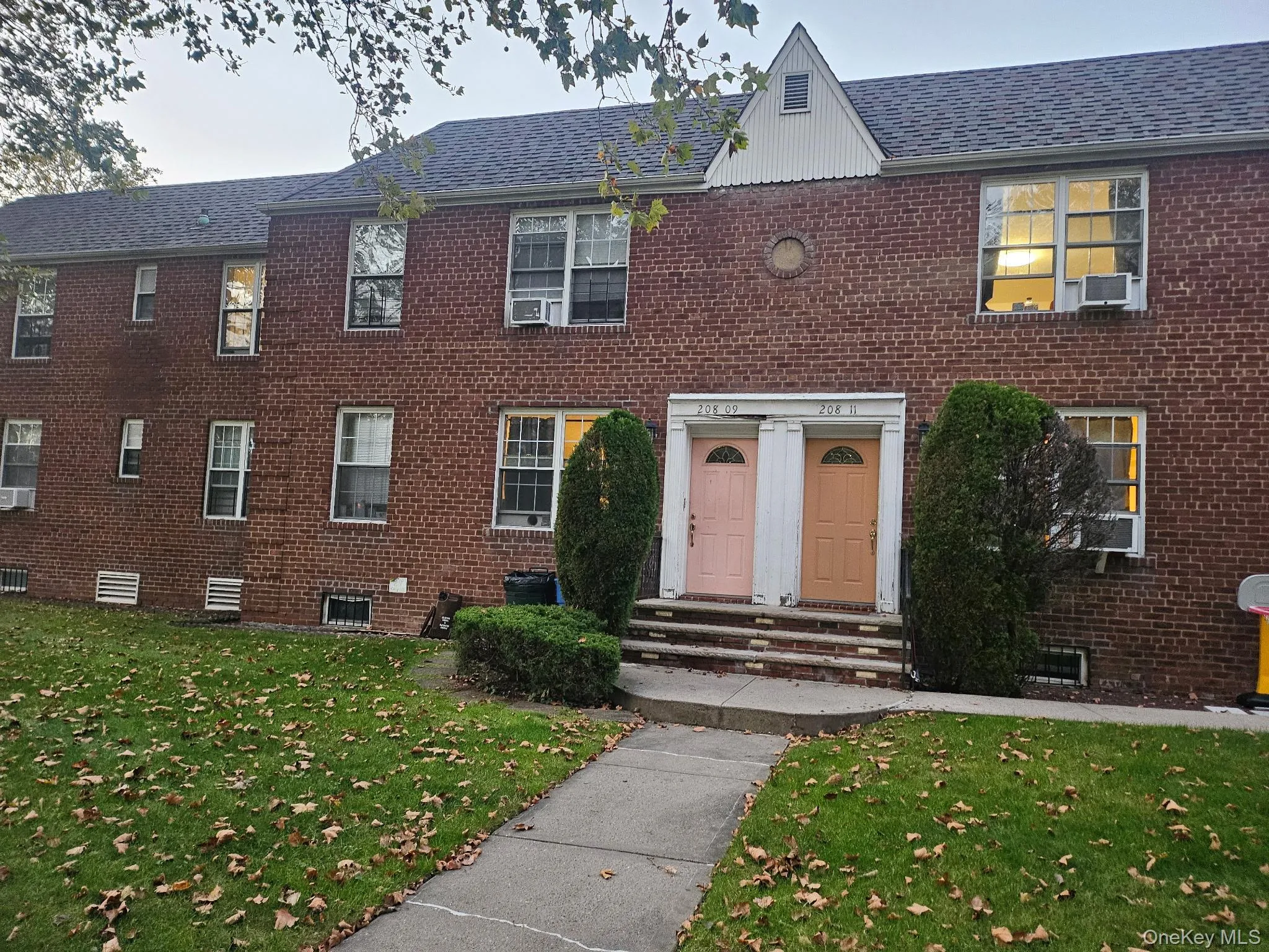 208-09 41 Avenue, New York, NY, 2 Bedrooms Bedrooms, 4 Rooms Rooms,1 BathroomBathrooms,Residential Lease,For Rent,41,0,1062341 208-09 41 Avenue, New York, NY, 2 Bedrooms Bedrooms, 4 Rooms Rooms,1 BathroomBathrooms,Residential Lease,For Rent,41,0,1062341