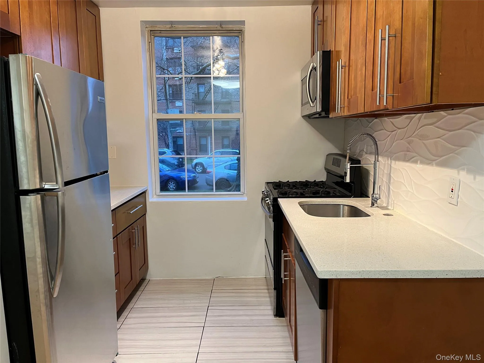 208-09 41 Avenue, New York, NY, 2 Bedrooms Bedrooms, 4 Rooms Rooms,1 BathroomBathrooms,Residential Lease,For Rent,41,0,1062341 208-09 41 Avenue, New York, NY, 2 Bedrooms Bedrooms, 4 Rooms Rooms,1 BathroomBathrooms,Residential Lease,For Rent,41,0,1062341