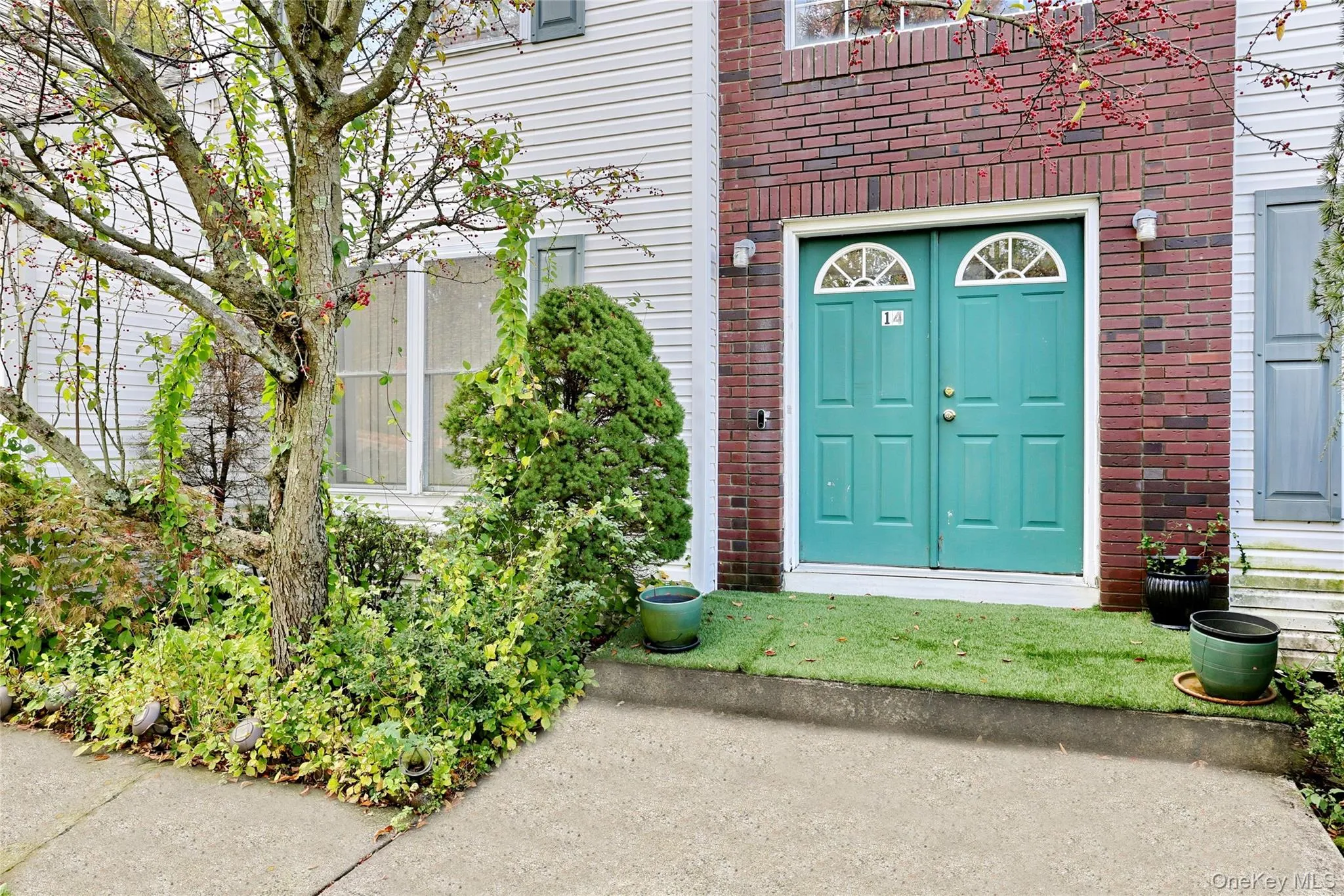 14 Blue Heron Road, Clarkstown, NY, 4 Bedrooms Bedrooms, 10 Rooms Rooms,2 BathroomsBathrooms,Residential,For Rent,Blue Heron,0,1062351 14 Blue Heron Road, Clarkstown, NY, 4 Bedrooms Bedrooms, 10 Rooms Rooms,2 BathroomsBathrooms,Residential,For Rent,Blue Heron,0,1062351