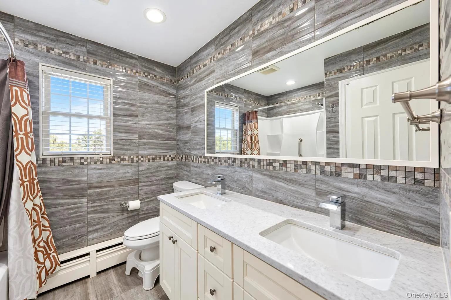 1050 Broome Avenue, Babylon, NY, 5 Bedrooms Bedrooms, 8 Rooms Rooms,2 BathroomsBathrooms,Residential Lease,For Rent,Broome,0,1062355 1050 Broome Avenue, Babylon, NY, 5 Bedrooms Bedrooms, 8 Rooms Rooms,2 BathroomsBathrooms,Residential Lease,For Rent,Broome,0,1062355