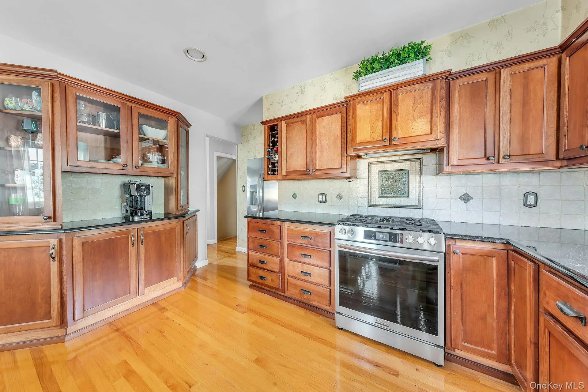 153 Hickory Street, Oyster Bay, NY, 4 Bedrooms Bedrooms, 8 Rooms Rooms,2 BathroomsBathrooms,Residential,For Rent,Hickory,0,1062365 153 Hickory Street, Oyster Bay, NY, 4 Bedrooms Bedrooms, 8 Rooms Rooms,2 BathroomsBathrooms,Residential,For Rent,Hickory,0,1062365