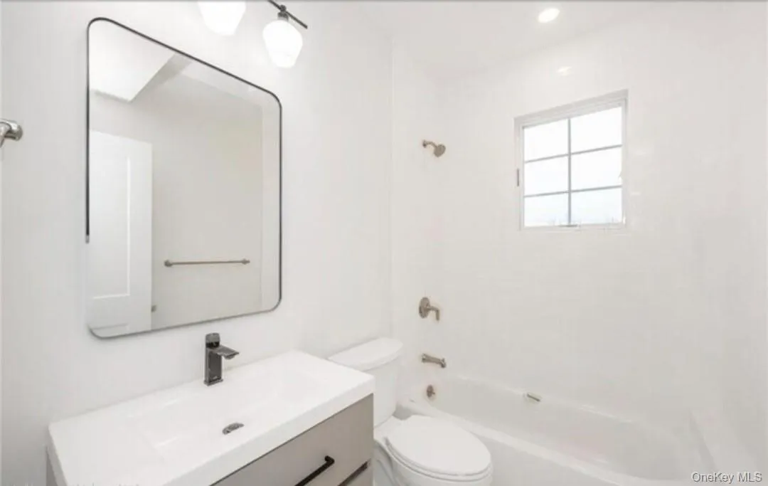 142 Maple Avenue, Rye City, NY, 3 Bedrooms Bedrooms, 6 Rooms Rooms,3 BathroomsBathrooms,Residential Lease,For Rent,Maple,0,1062368 142 Maple Avenue, Rye City, NY, 3 Bedrooms Bedrooms, 6 Rooms Rooms,3 BathroomsBathrooms,Residential Lease,For Rent,Maple,0,1062368