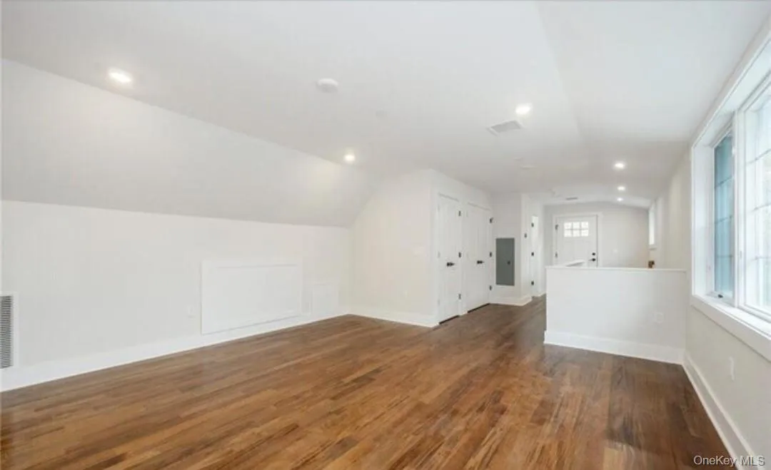 142 Maple Avenue, Rye City, NY, 3 Bedrooms Bedrooms, 6 Rooms Rooms,3 BathroomsBathrooms,Residential Lease,For Rent,Maple,0,1062368 142 Maple Avenue, Rye City, NY, 3 Bedrooms Bedrooms, 6 Rooms Rooms,3 BathroomsBathrooms,Residential Lease,For Rent,Maple,0,1062368