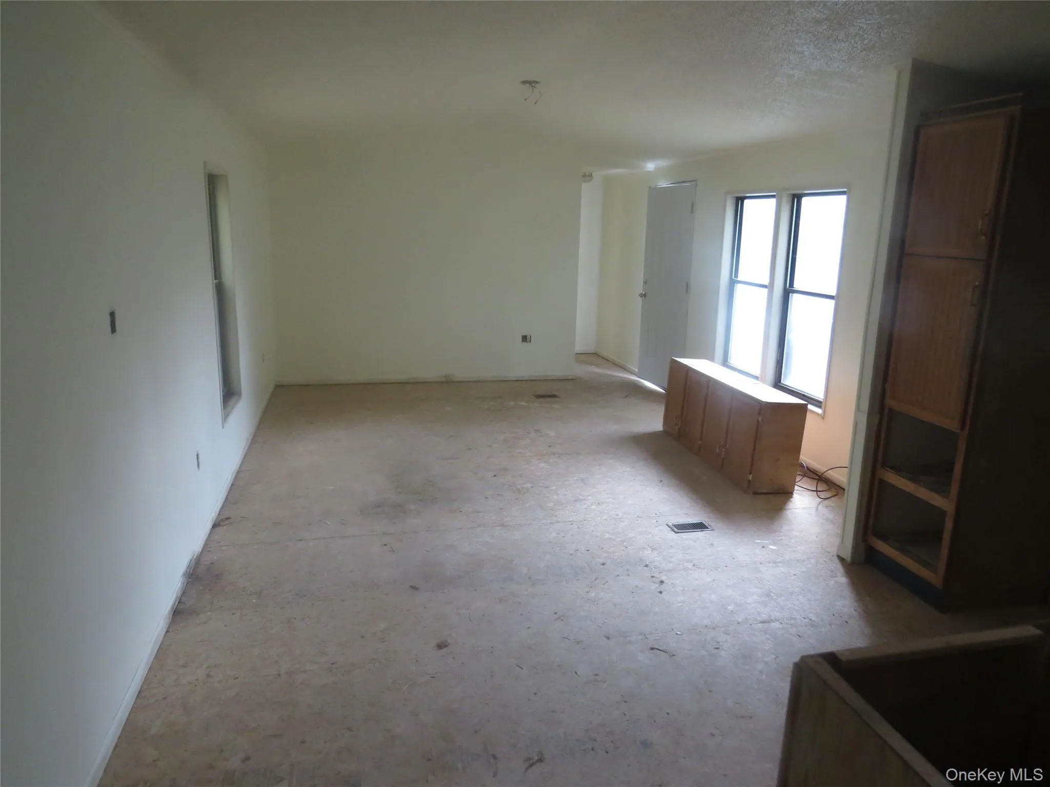 723 Beekman Road, Beekman, NY, 2 Bedrooms Bedrooms, 5 Rooms Rooms,2 BathroomsBathrooms,Residential,For Rent,Beekman,0,1062373 723 Beekman Road, Beekman, NY, 2 Bedrooms Bedrooms, 5 Rooms Rooms,2 BathroomsBathrooms,Residential,For Rent,Beekman,0,1062373