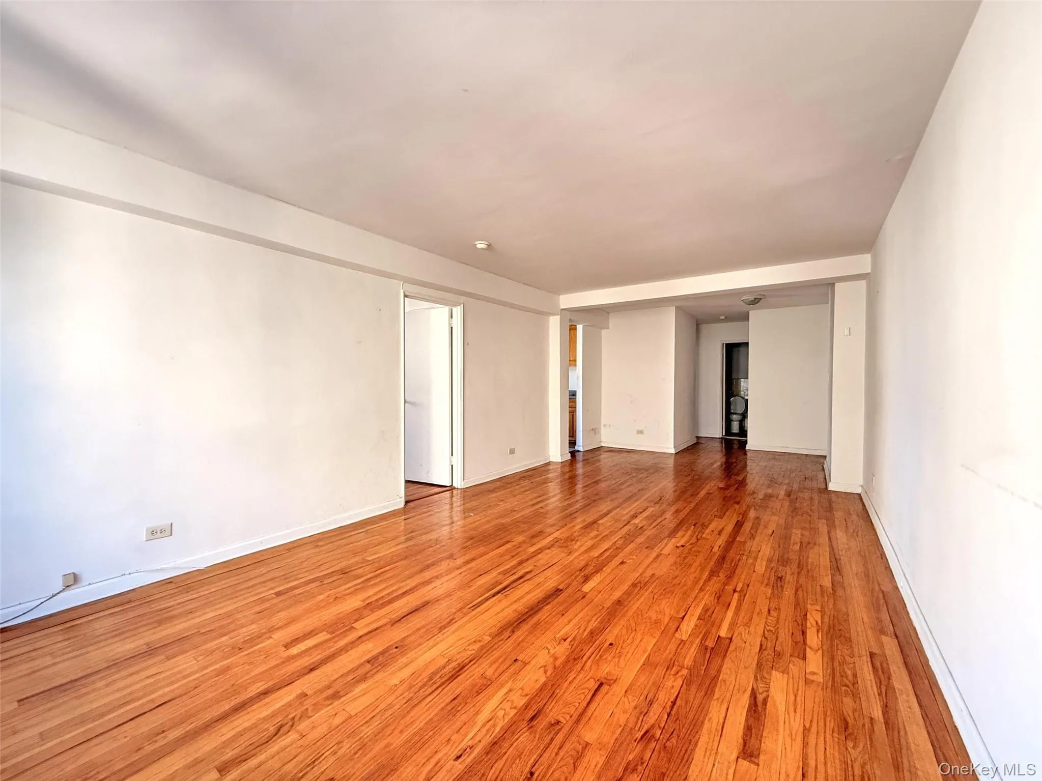 Open-concdpt Living/Dining Room Open-concdpt Living/Dining Room