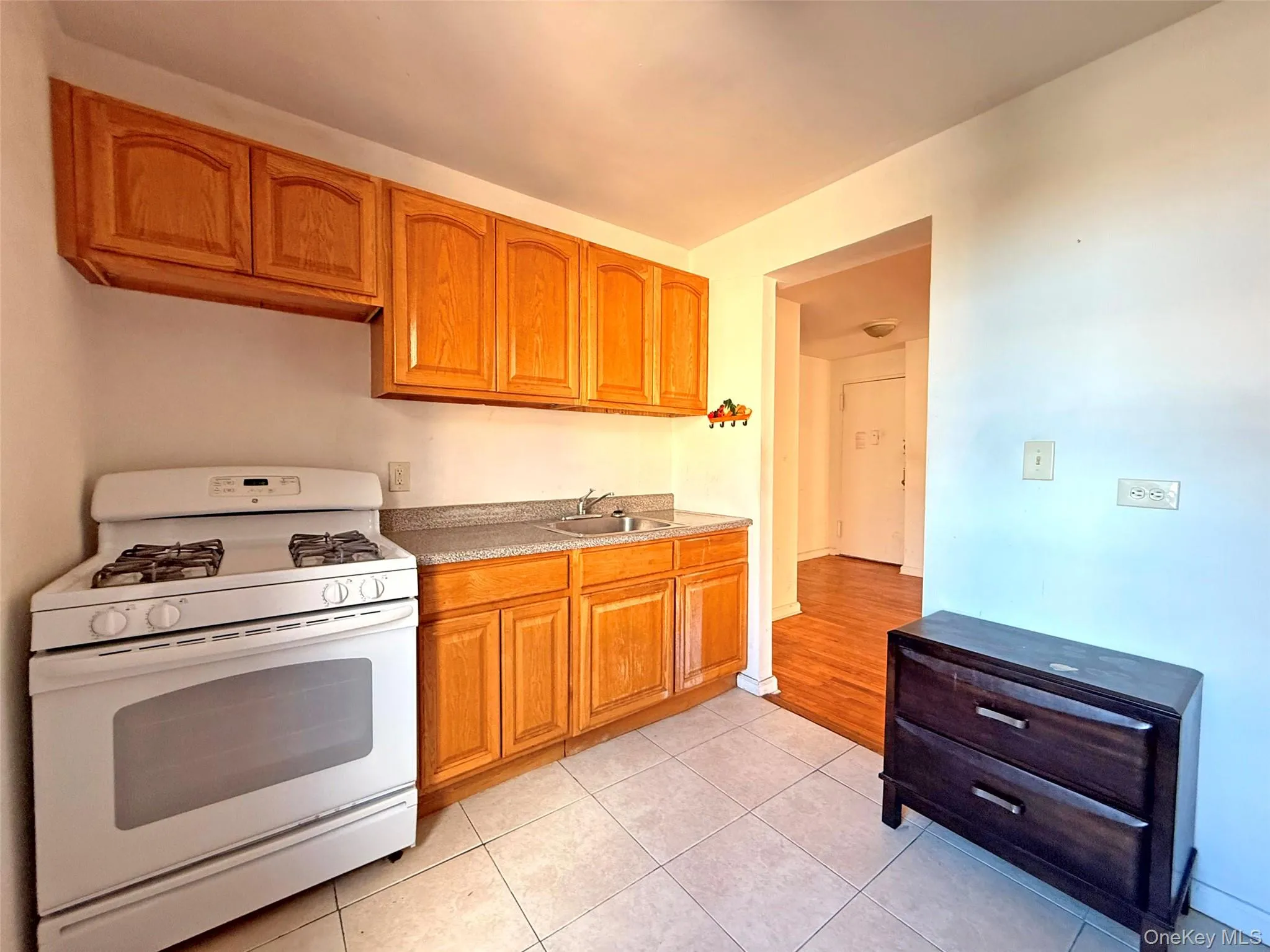 1332 Metropolitan Avenue, New York, NY, 2 Bedrooms Bedrooms, 4 Rooms Rooms,1 BathroomBathrooms,Residential,For Rent,Metropolitan,0,1062378 1332 Metropolitan Avenue, New York, NY, 2 Bedrooms Bedrooms, 4 Rooms Rooms,1 BathroomBathrooms,Residential,For Rent,Metropolitan,0,1062378