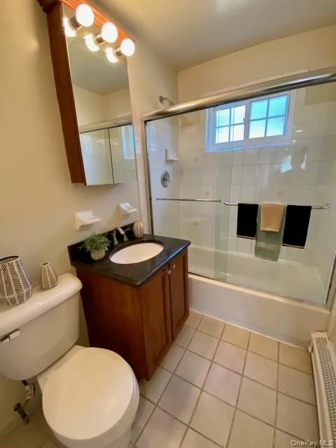 385B Great East Neck Road, Babylon, NY, 1 Bedroom Bedrooms, 3 Room Rooms,1 BathroomBathrooms,Residential Lease,For Rent,Great East Neck,0,1062382 385B Great East Neck Road, Babylon, NY, 1 Bedroom Bedrooms, 3 Room Rooms,1 BathroomBathrooms,Residential Lease,For Rent,Great East Neck,0,1062382