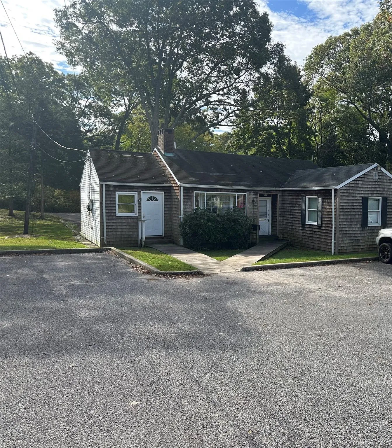 4 New Lane, Brookhaven, NY, 3 Bedrooms Bedrooms, 7 Rooms Rooms,1 BathroomBathrooms,Residential,For Rent,New,0,1062383 4 New Lane, Brookhaven, NY, 3 Bedrooms Bedrooms, 7 Rooms Rooms,1 BathroomBathrooms,Residential,For Rent,New,0,1062383