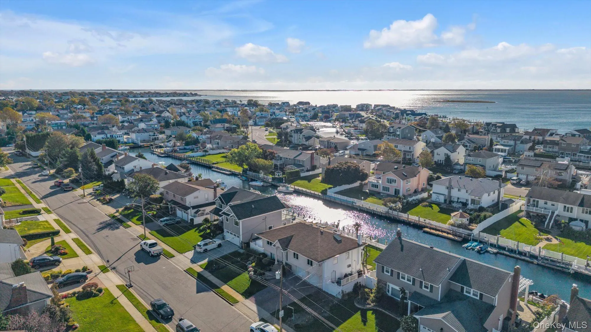 19 Anchor Drive, Oyster Bay, NY, 4 Bedrooms Bedrooms, 8 Rooms Rooms,4 BathroomsBathrooms,Residential,For Rent,Anchor,0,1062387 19 Anchor Drive, Oyster Bay, NY, 4 Bedrooms Bedrooms, 8 Rooms Rooms,4 BathroomsBathrooms,Residential,For Rent,Anchor,0,1062387