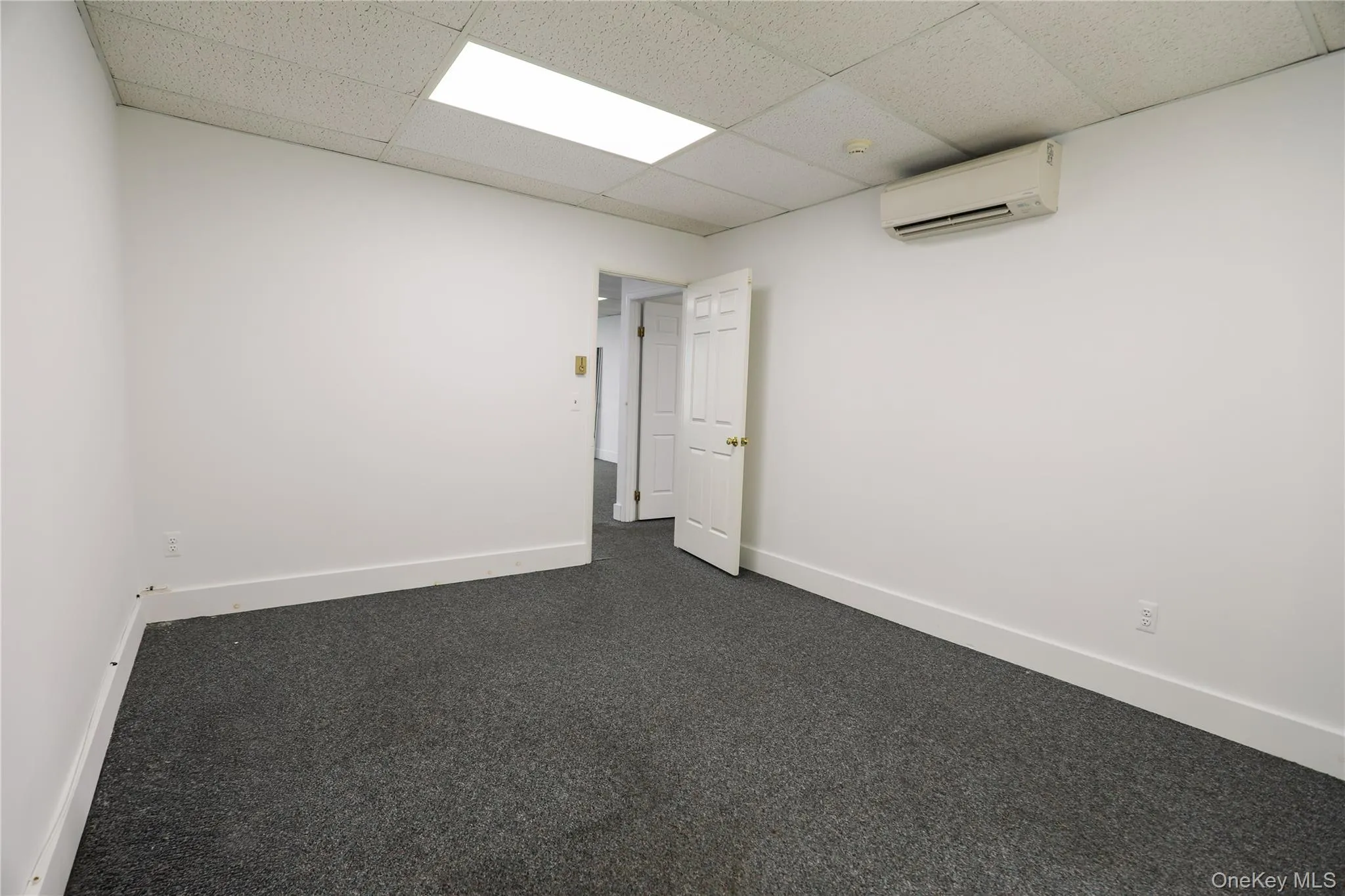 306 Wall Street, Kingston, NY, ,Commercial Lease,For Rent,Wall,0,1062390 306 Wall Street, Kingston, NY, ,Commercial Lease,For Rent,Wall,0,1062390