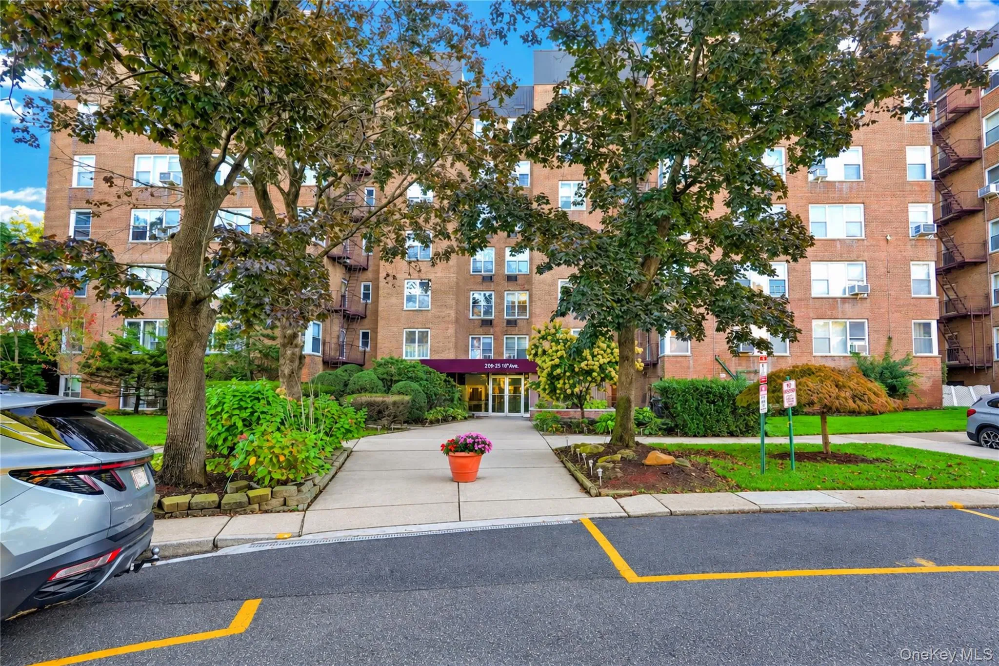 209-25 18th Avenue, New York, NY, 2 Bedrooms Bedrooms, 6 Rooms Rooms,1 BathroomBathrooms,Residential,For Rent,18th,0,1062392 209-25 18th Avenue, New York, NY, 2 Bedrooms Bedrooms, 6 Rooms Rooms,1 BathroomBathrooms,Residential,For Rent,18th,0,1062392