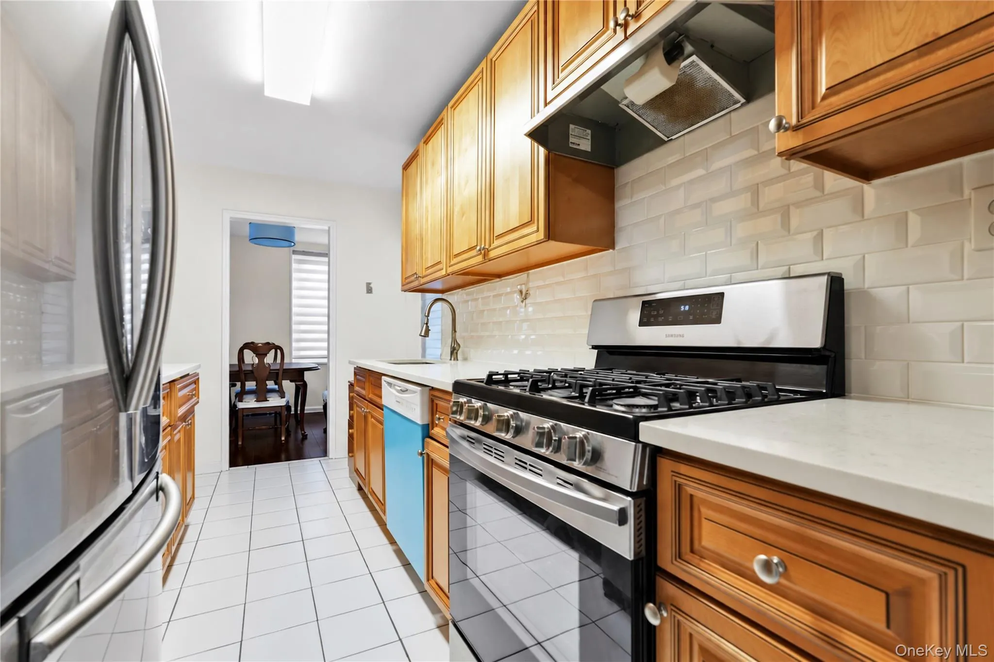 209-25 18th Avenue, New York, NY, 2 Bedrooms Bedrooms, 6 Rooms Rooms,1 BathroomBathrooms,Residential,For Rent,18th,0,1062392 209-25 18th Avenue, New York, NY, 2 Bedrooms Bedrooms, 6 Rooms Rooms,1 BathroomBathrooms,Residential,For Rent,18th,0,1062392