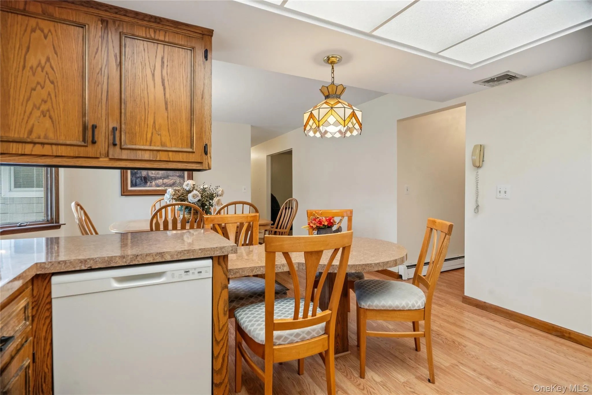 77 Woodside Avenue, Brookhaven, NY, 4 Bedrooms Bedrooms, 7 Rooms Rooms,4 BathroomsBathrooms,Residential,For Rent,Woodside,0,1062396 77 Woodside Avenue, Brookhaven, NY, 4 Bedrooms Bedrooms, 7 Rooms Rooms,4 BathroomsBathrooms,Residential,For Rent,Woodside,0,1062396