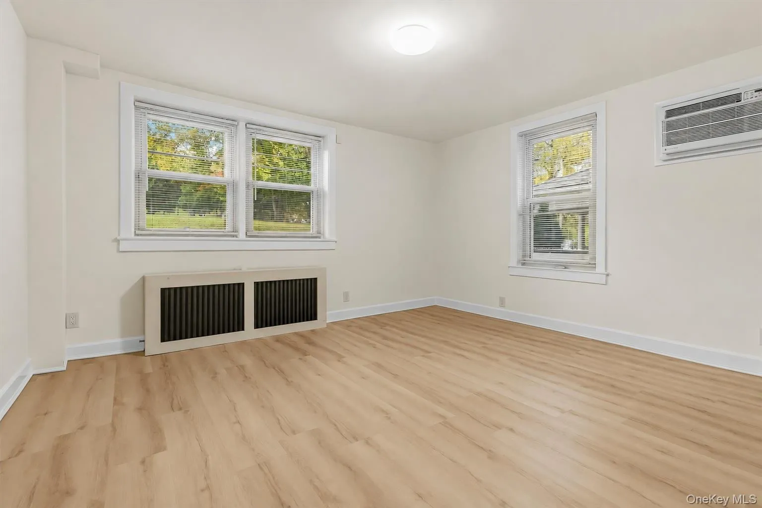 157 Washington Street, Mount Pleasant, NY, 3 Bedrooms Bedrooms, 4 Rooms Rooms,1 BathroomBathrooms,Residential Lease,For Rent,Washington,0,1062402 157 Washington Street, Mount Pleasant, NY, 3 Bedrooms Bedrooms, 4 Rooms Rooms,1 BathroomBathrooms,Residential Lease,For Rent,Washington,0,1062402