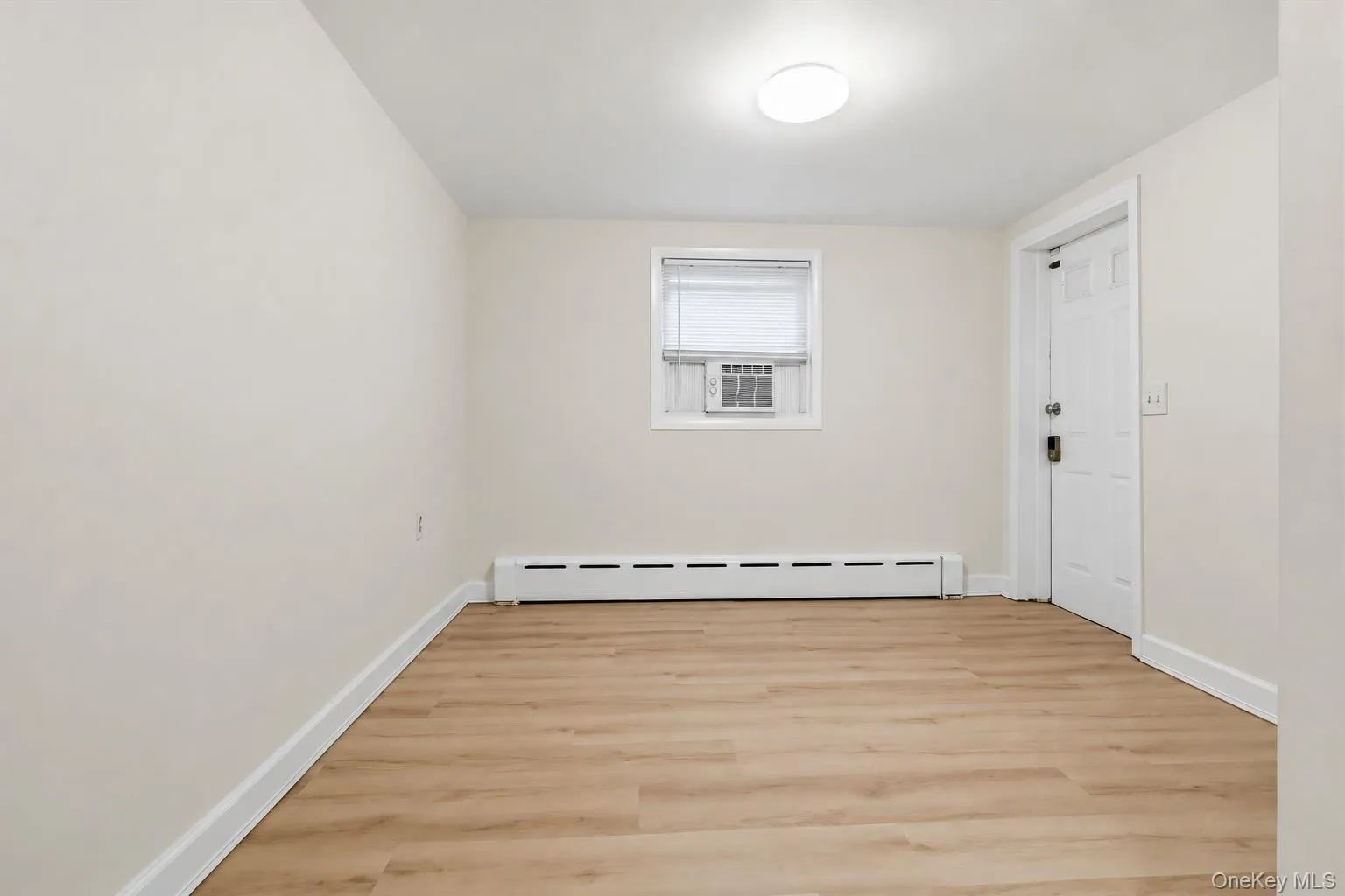 157 Washington Street, Mount Pleasant, NY, 3 Bedrooms Bedrooms, 4 Rooms Rooms,1 BathroomBathrooms,Residential Lease,For Rent,Washington,0,1062402 157 Washington Street, Mount Pleasant, NY, 3 Bedrooms Bedrooms, 4 Rooms Rooms,1 BathroomBathrooms,Residential Lease,For Rent,Washington,0,1062402