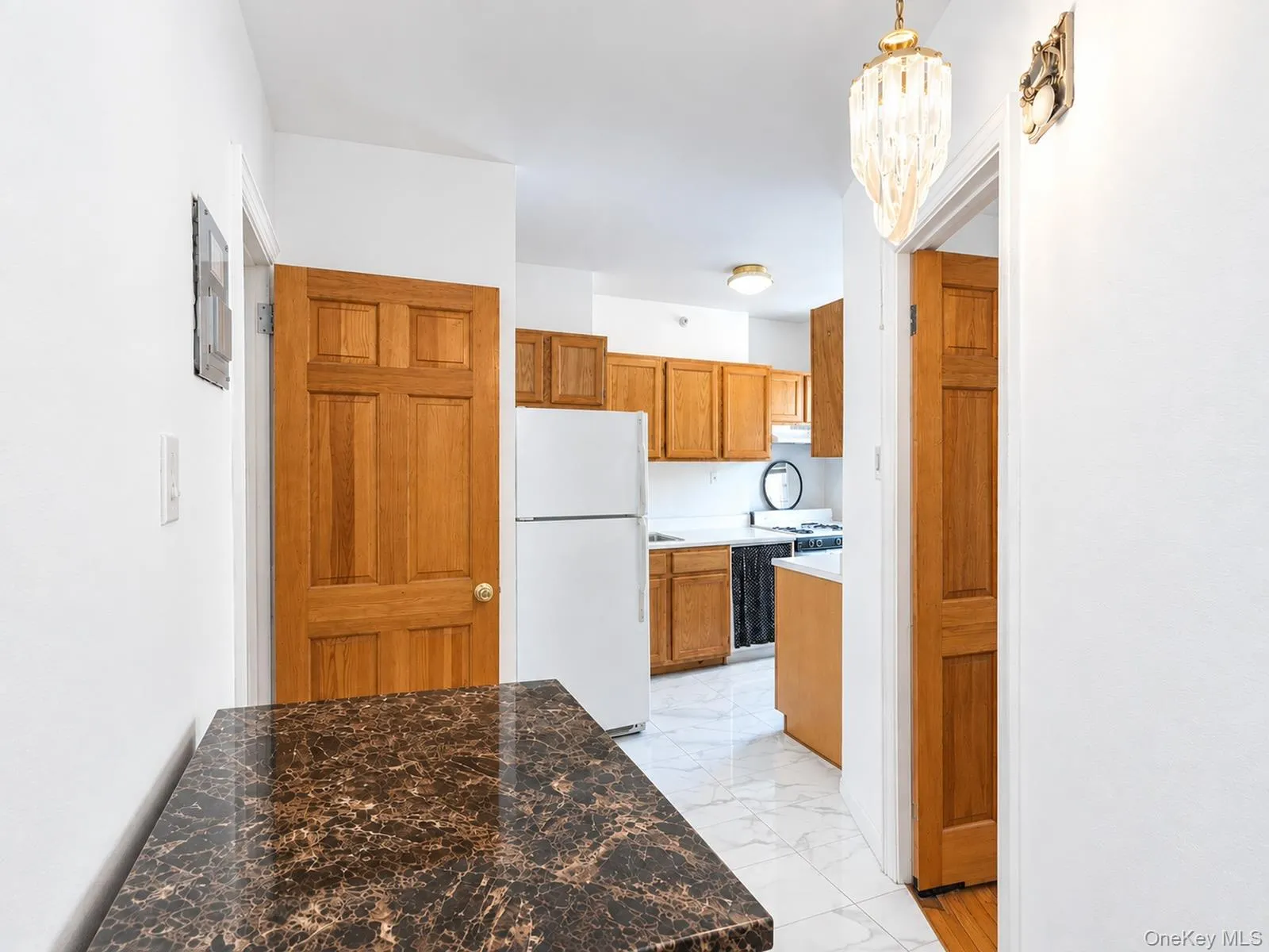 3390 Wayne Avenue, New York, NY, 3 Bedrooms Bedrooms, 6 Rooms Rooms,1 BathroomBathrooms,Residential,For Rent,Wayne,0,1062406 3390 Wayne Avenue, New York, NY, 3 Bedrooms Bedrooms, 6 Rooms Rooms,1 BathroomBathrooms,Residential,For Rent,Wayne,0,1062406