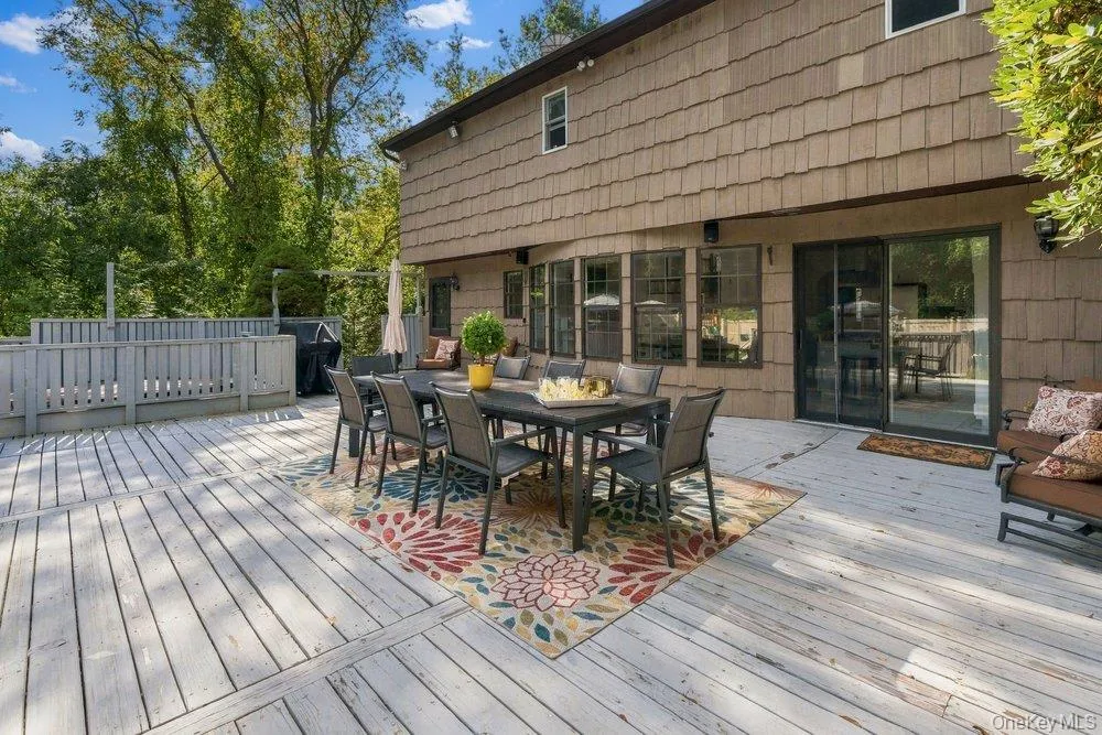 43 Pelican Court, Oyster Bay, NY, 4 Bedrooms Bedrooms, 8 Rooms Rooms,2 BathroomsBathrooms,Residential,For Rent,Pelican,0,1062407 43 Pelican Court, Oyster Bay, NY, 4 Bedrooms Bedrooms, 8 Rooms Rooms,2 BathroomsBathrooms,Residential,For Rent,Pelican,0,1062407