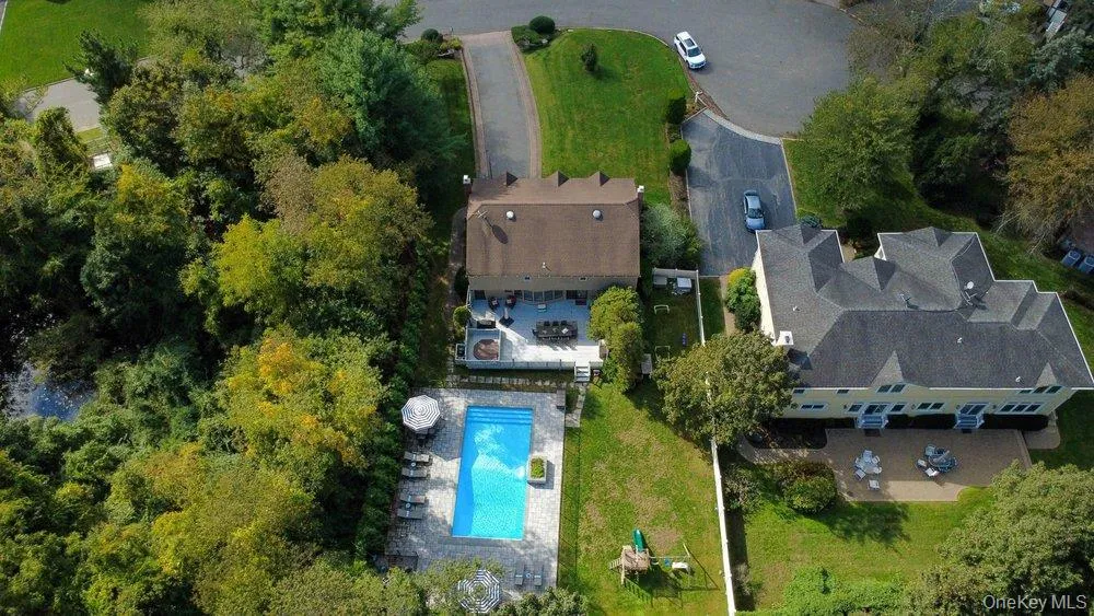 43 Pelican Court, Oyster Bay, NY, 4 Bedrooms Bedrooms, 8 Rooms Rooms,2 BathroomsBathrooms,Residential,For Rent,Pelican,0,1062407 43 Pelican Court, Oyster Bay, NY, 4 Bedrooms Bedrooms, 8 Rooms Rooms,2 BathroomsBathrooms,Residential,For Rent,Pelican,0,1062407