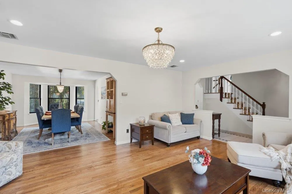 43 Pelican Court, Oyster Bay, NY, 4 Bedrooms Bedrooms, 8 Rooms Rooms,2 BathroomsBathrooms,Residential,For Rent,Pelican,0,1062407 43 Pelican Court, Oyster Bay, NY, 4 Bedrooms Bedrooms, 8 Rooms Rooms,2 BathroomsBathrooms,Residential,For Rent,Pelican,0,1062407