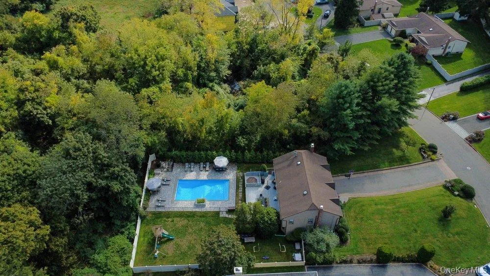 43 Pelican Court, Oyster Bay, NY, 4 Bedrooms Bedrooms, 8 Rooms Rooms,2 BathroomsBathrooms,Residential,For Rent,Pelican,0,1062407 43 Pelican Court, Oyster Bay, NY, 4 Bedrooms Bedrooms, 8 Rooms Rooms,2 BathroomsBathrooms,Residential,For Rent,Pelican,0,1062407