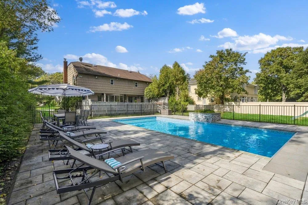 43 Pelican Court, Oyster Bay, NY, 4 Bedrooms Bedrooms, 8 Rooms Rooms,2 BathroomsBathrooms,Residential,For Rent,Pelican,0,1062407 43 Pelican Court, Oyster Bay, NY, 4 Bedrooms Bedrooms, 8 Rooms Rooms,2 BathroomsBathrooms,Residential,For Rent,Pelican,0,1062407